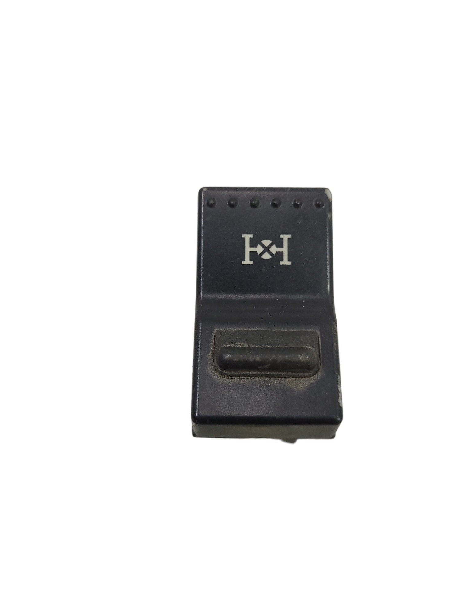Botão Interruptor Diferença Eixo Sinotruk WG9925581025 1