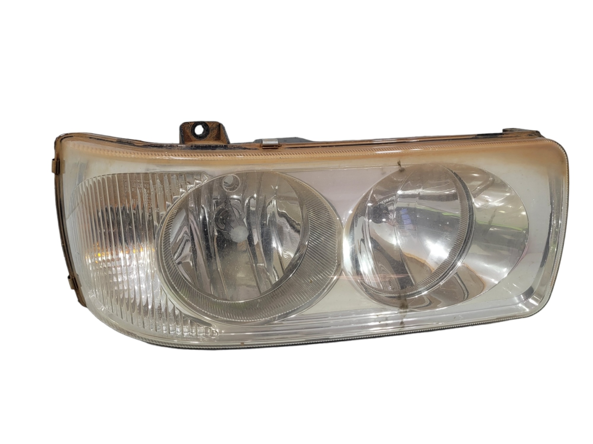Farol Dianteiro Direito Daf Xf105 2020 ~ 1