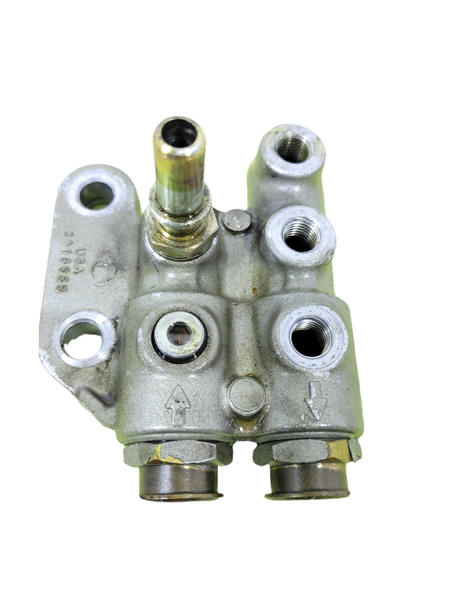 Suporte Filtro Combustivel Iveco Stralis Cursor 504046811 1