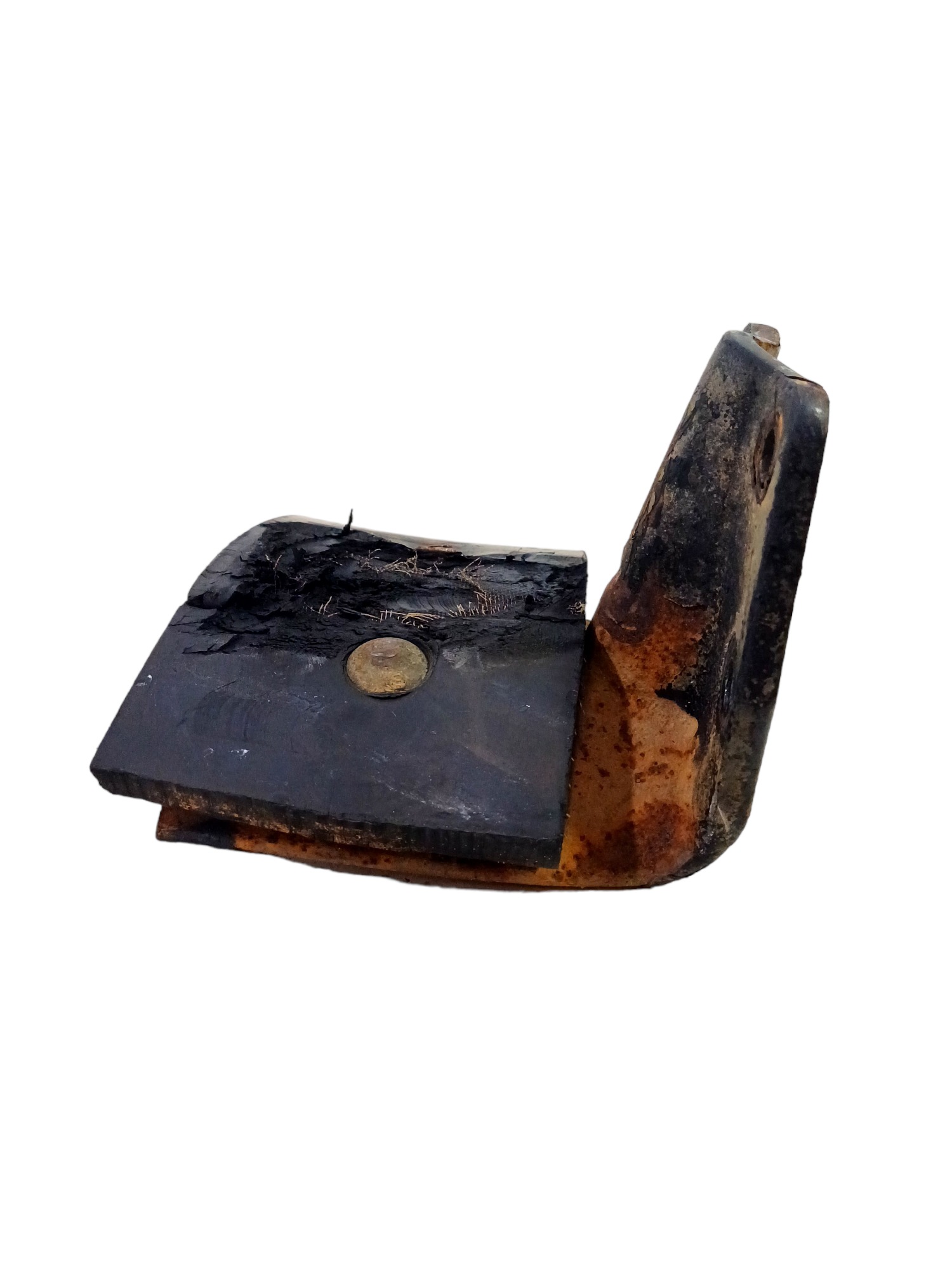 Suporte Auxiliar Contra Feixe De Mola Traseiro Vw 8140 1