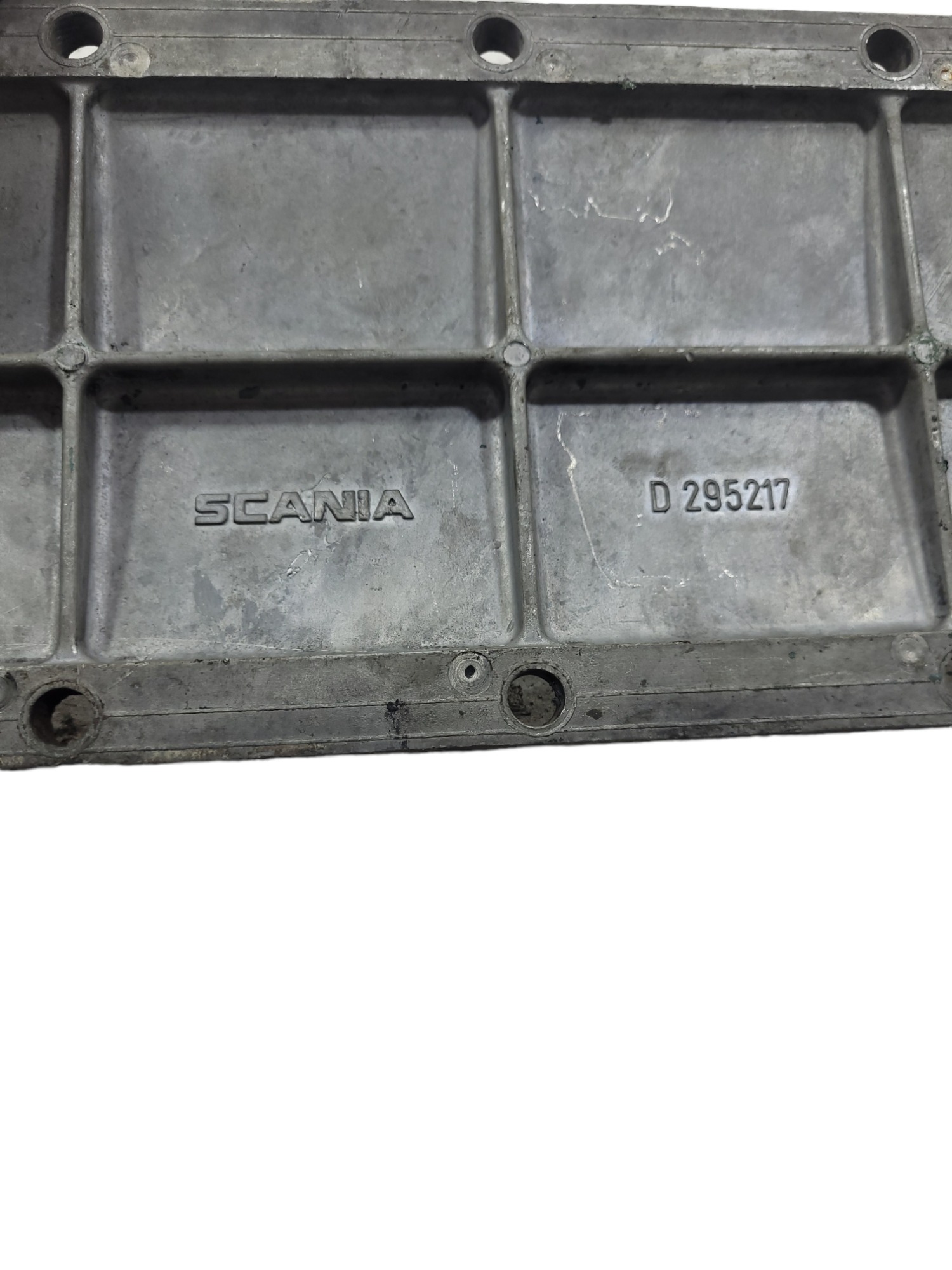 Tampa Lateral Motor Scaniad295217 5