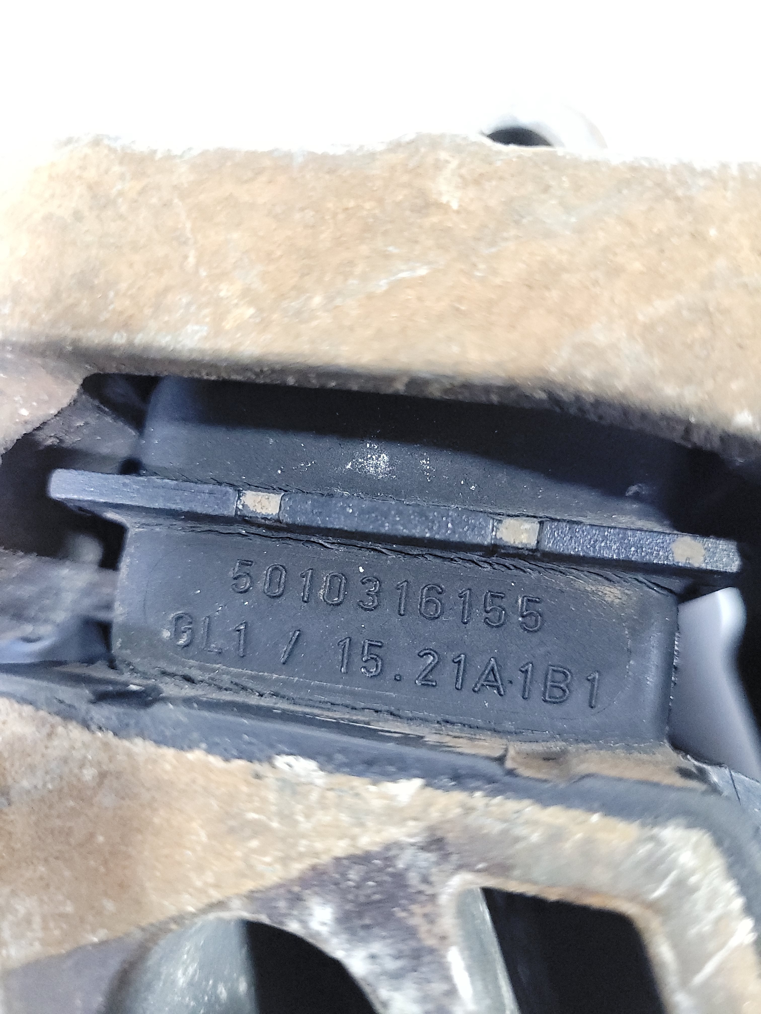 Coxim Motor Traseiro Volvo Vm5010316155 7