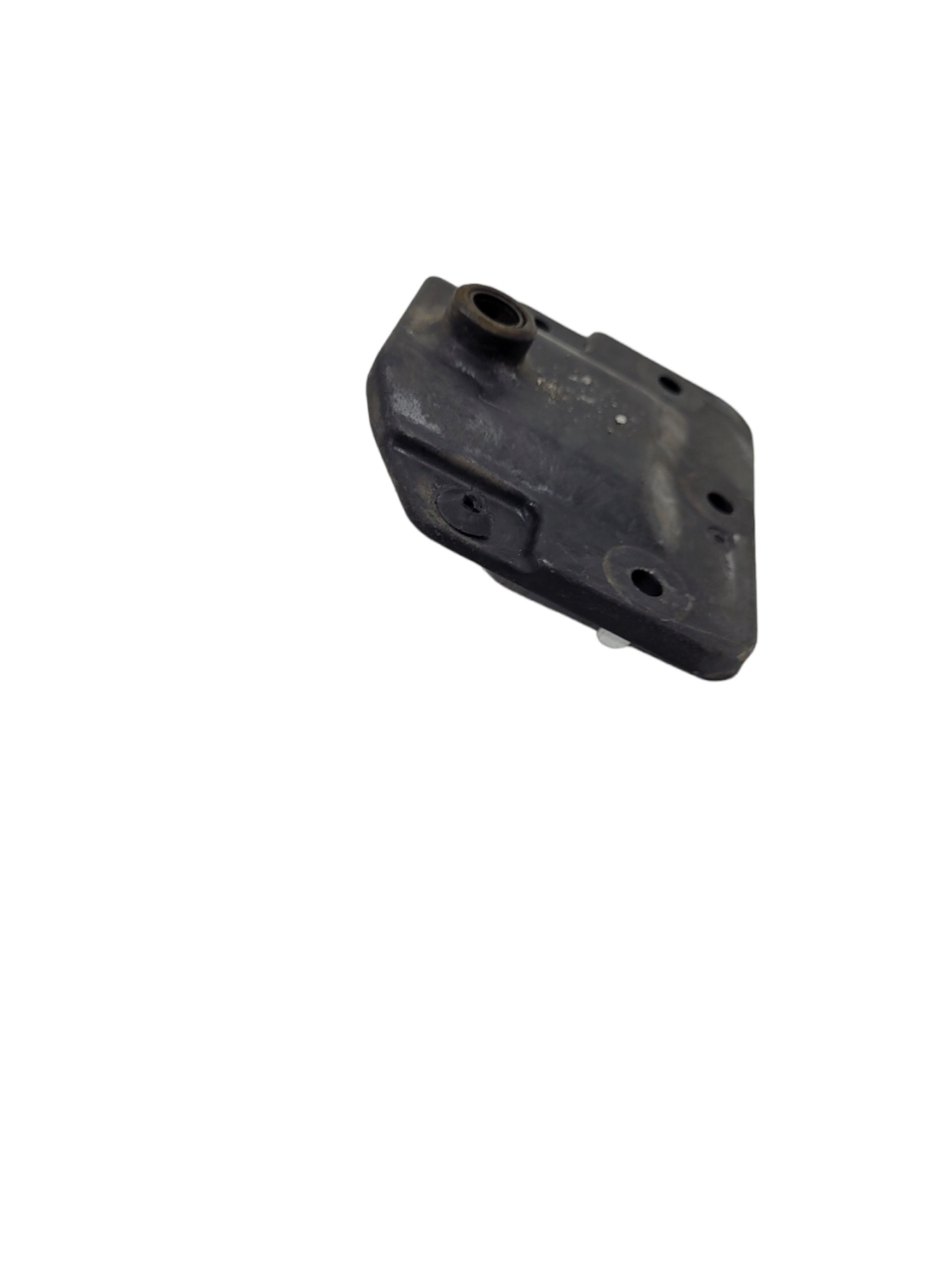 Suporte Braço Limpador Parabrisa Vw Constellation 2
