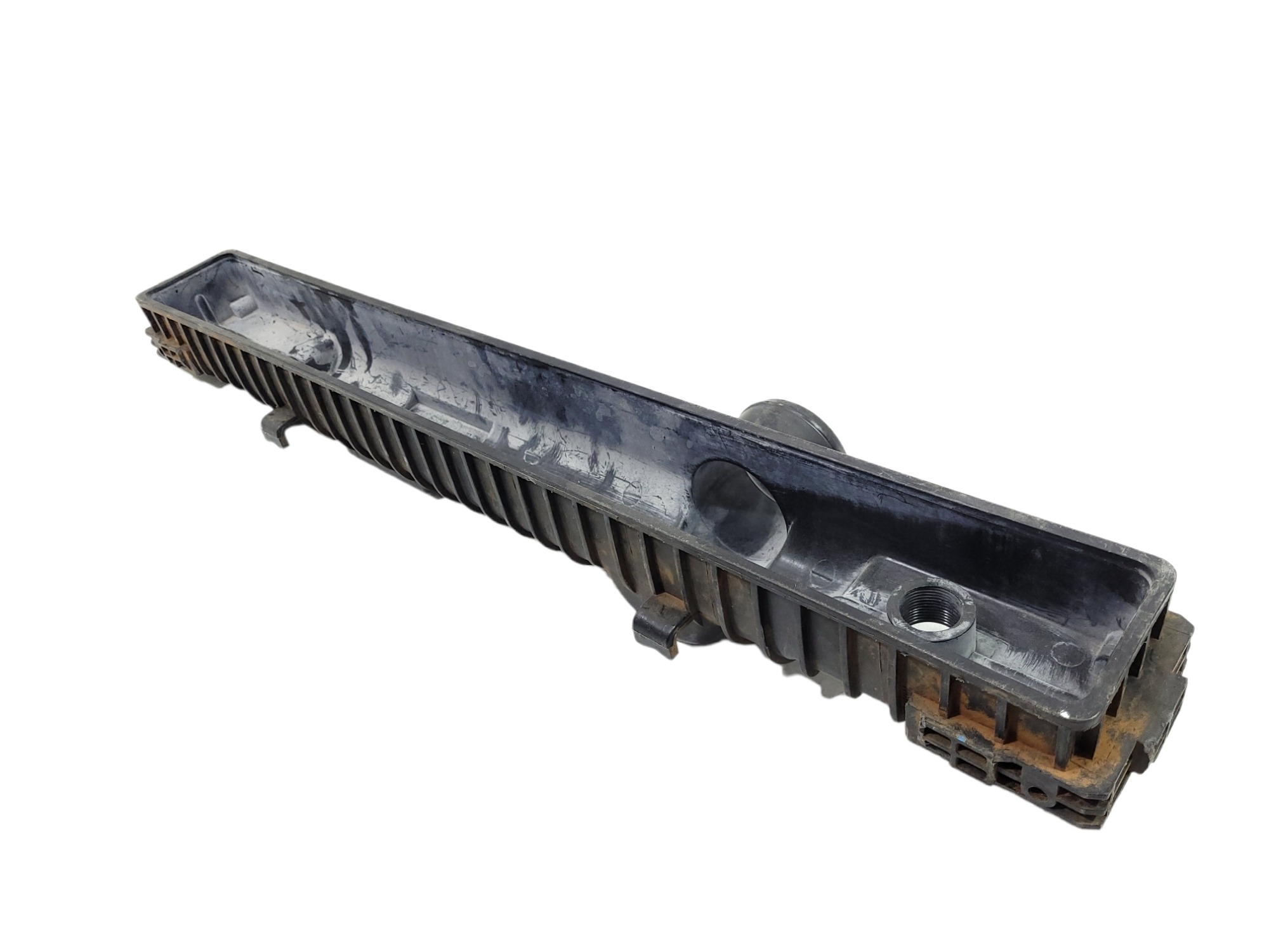 Caixa Radiador De Água Volvo Vm W8701001 4
