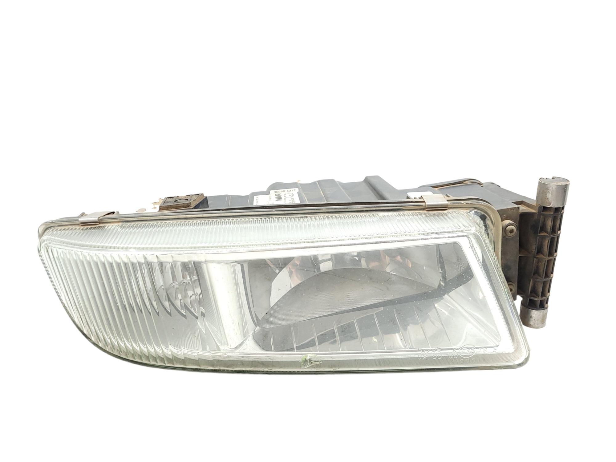 Farol Auxiliar Direita Man Tgx 2019 1