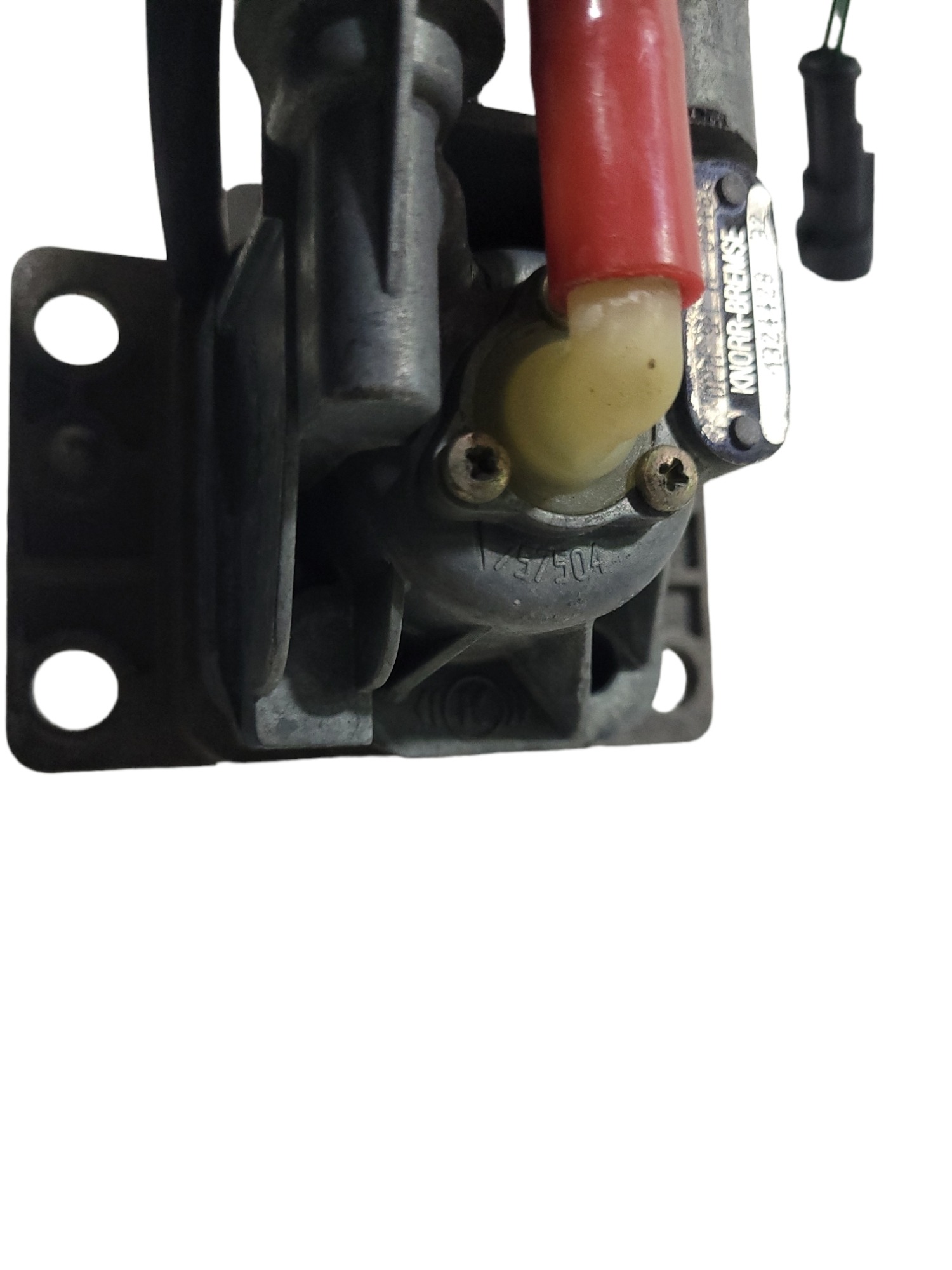 Valvula Freio De Reboque Iveco Hi-way * 757504 5