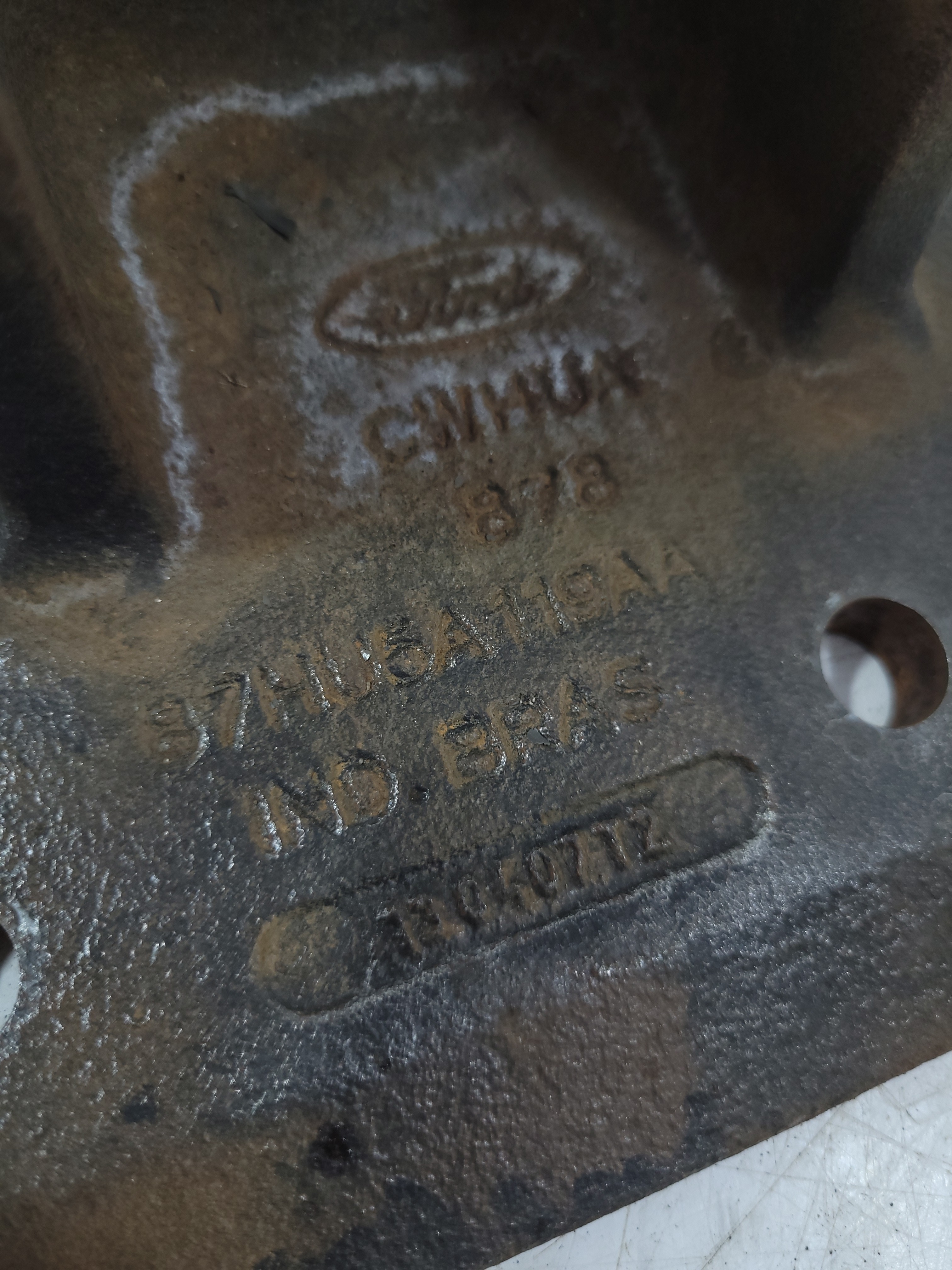Suporte Da Cabine Ford Cargo 87hu5a119aa 5