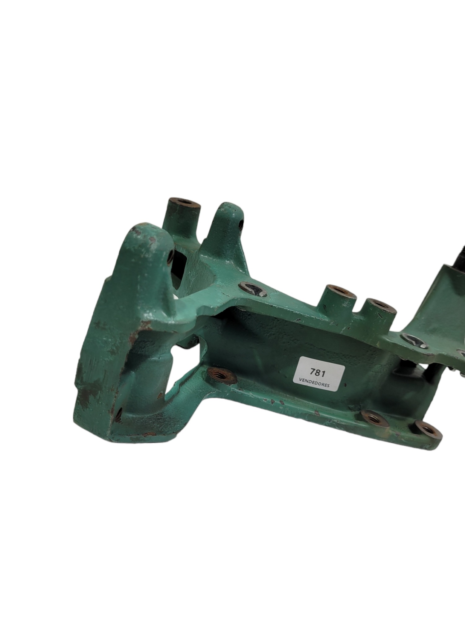 Suporte Alternador Volvo Fh 1