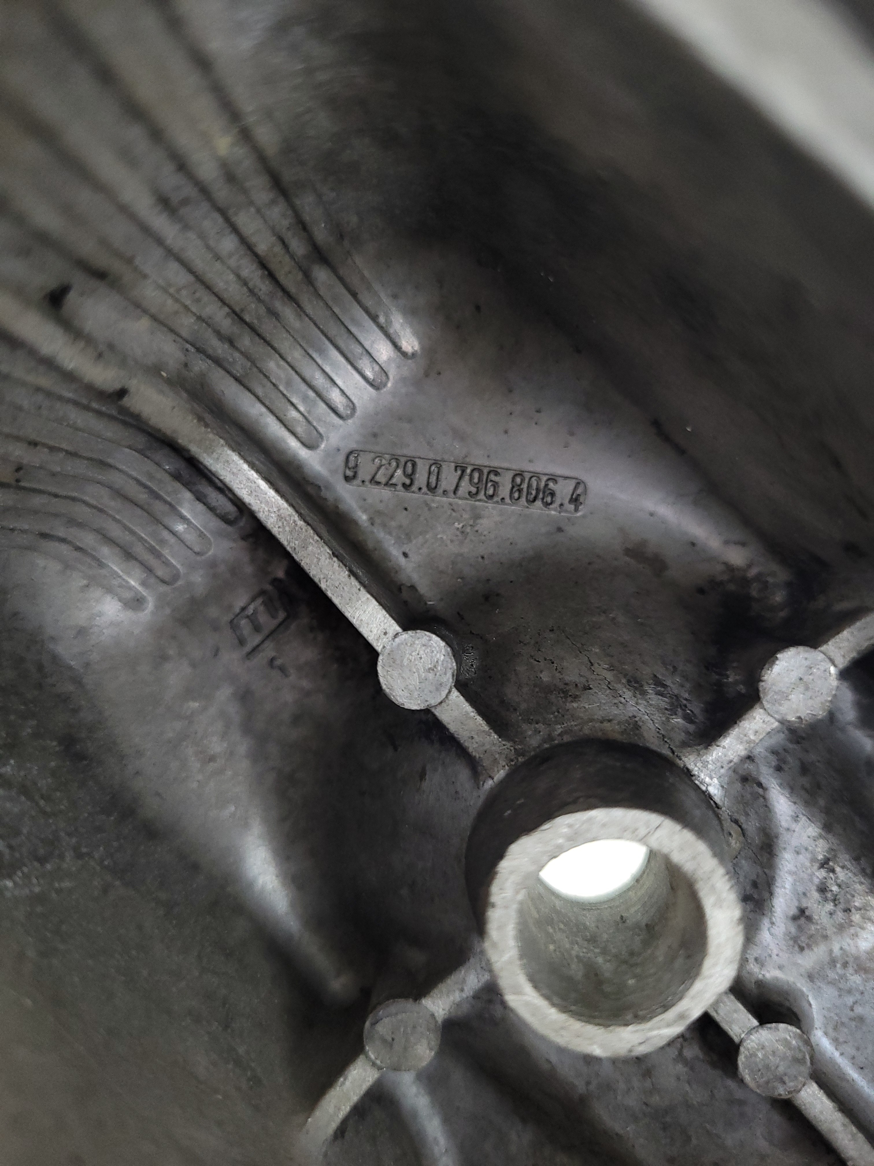 Tampa De Válvulas Motor Mwm 922907968064 5