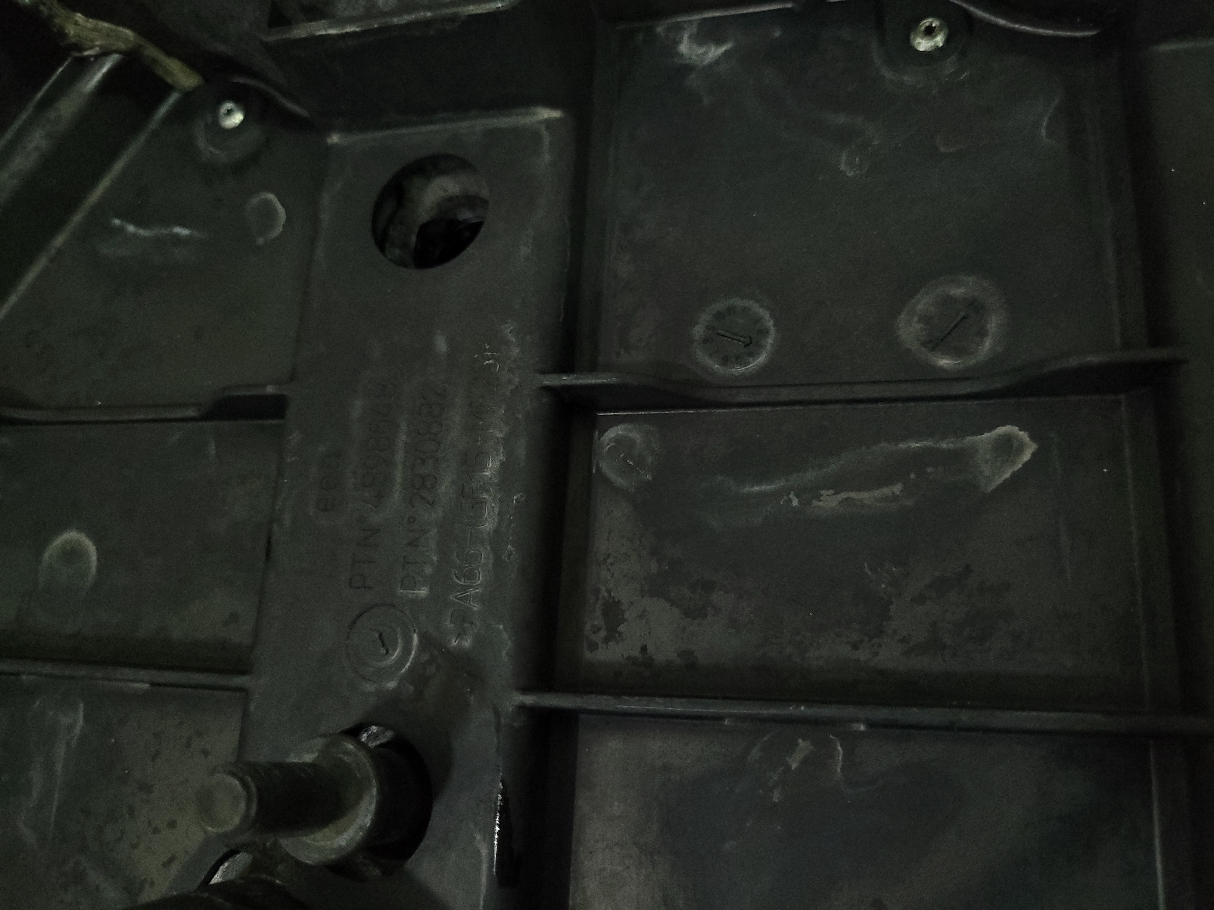 Tampa De Válvula Motor Cummins4898648 5