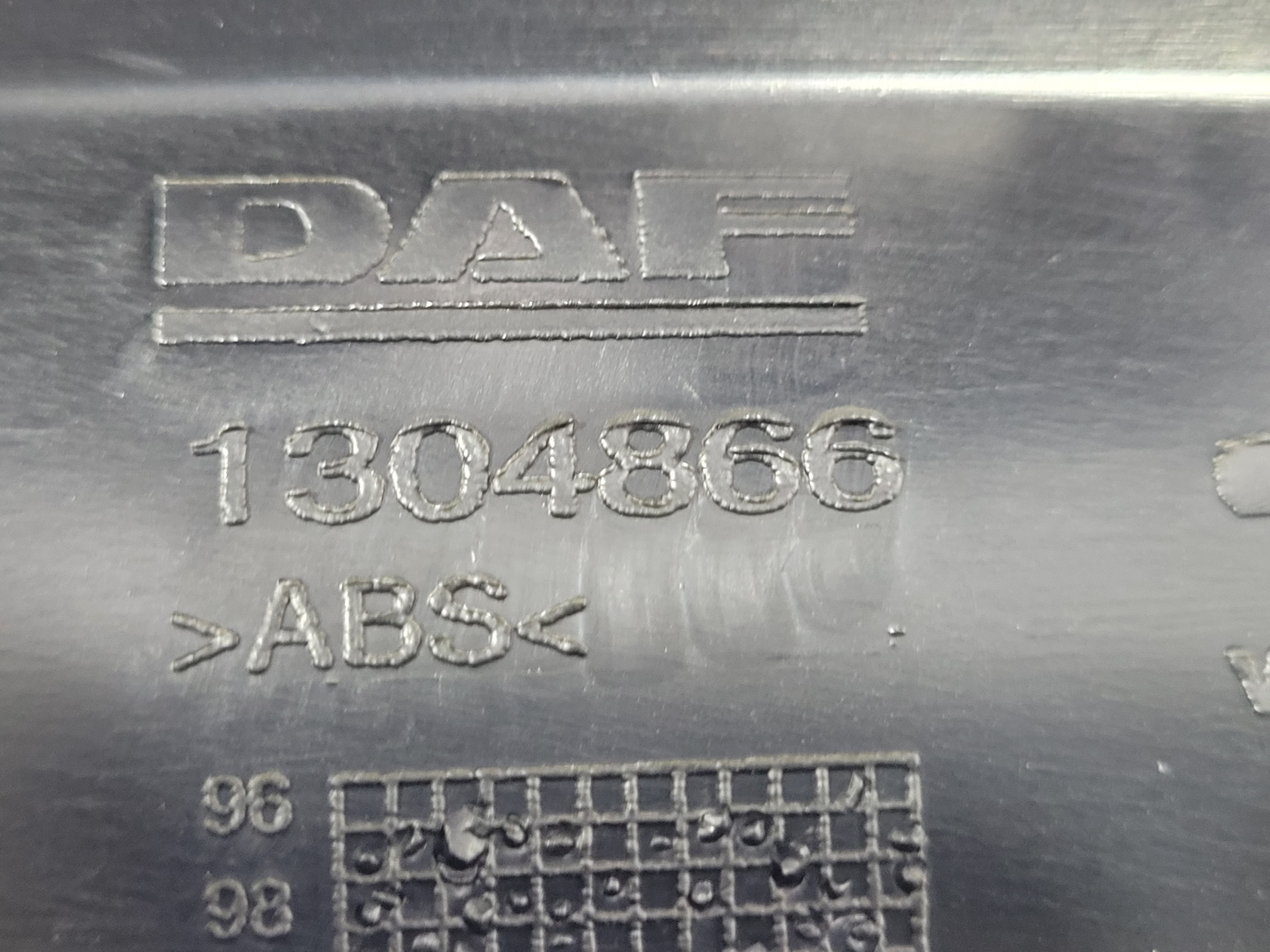 Moldura Central Painel Daf Xf105 2020 1304866 5