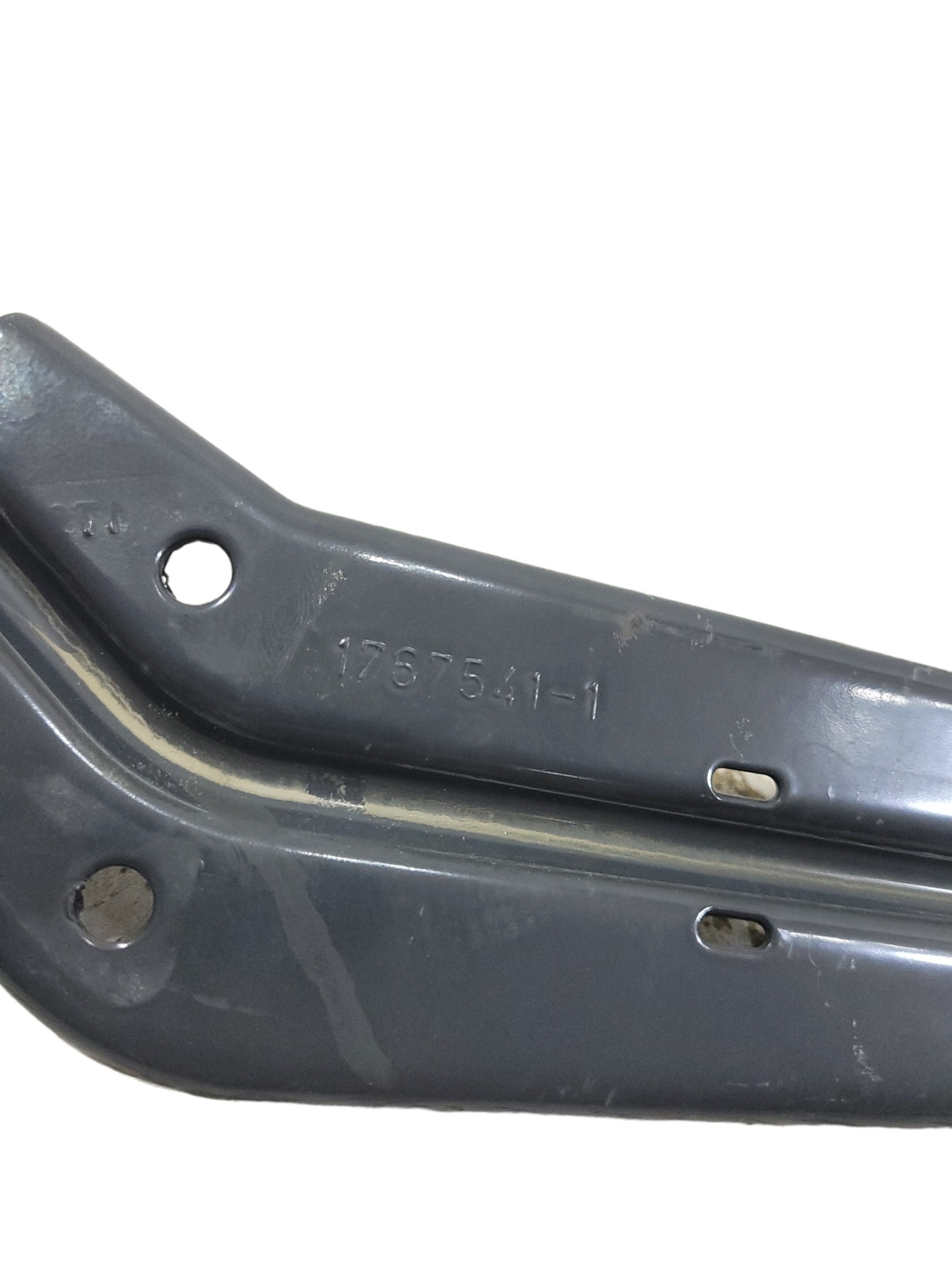 Suporte Do Tanque De Reagente Scania 1767541 5