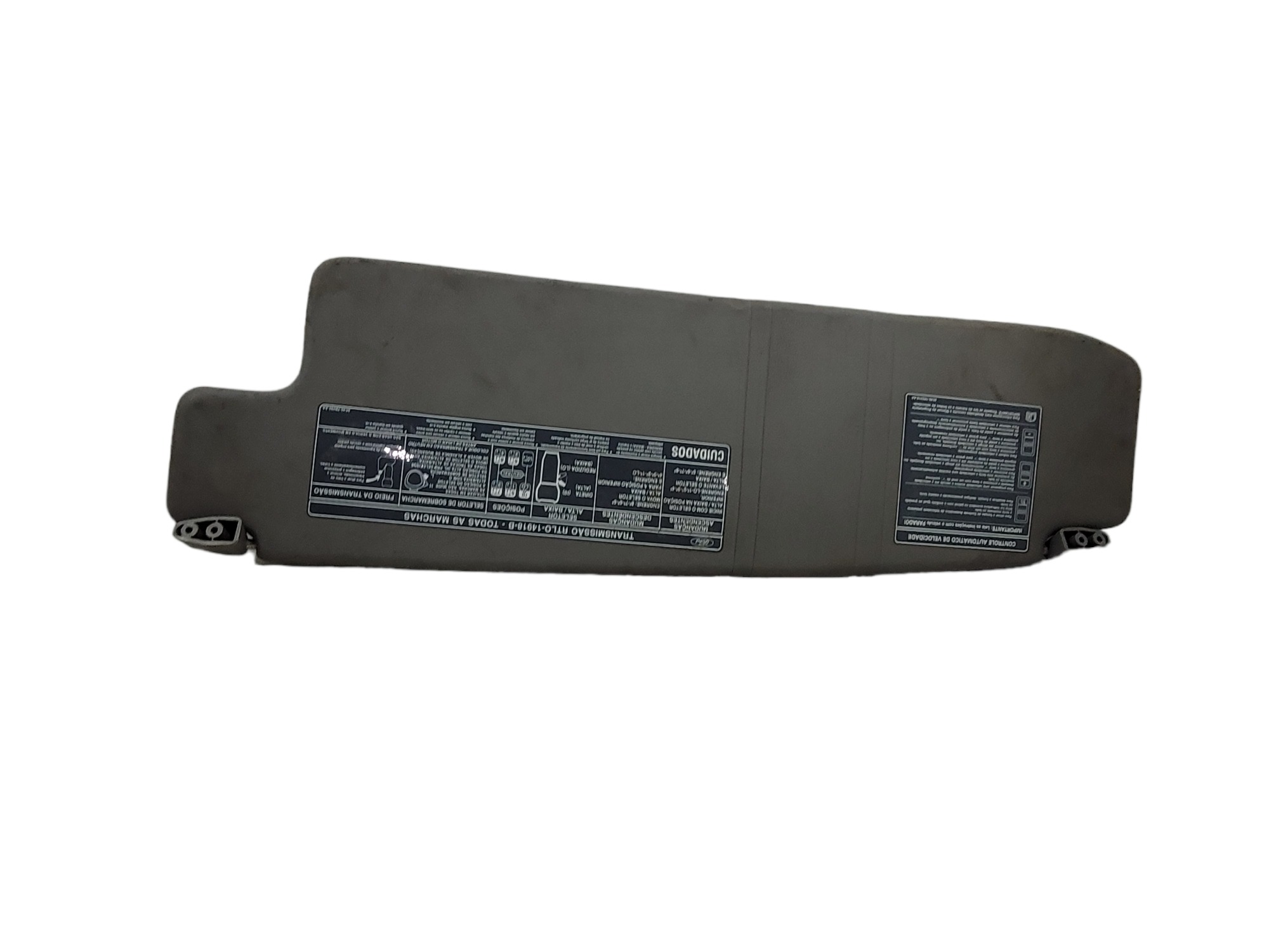 Quebra Sol Ford Cargo5c457b292aa 4