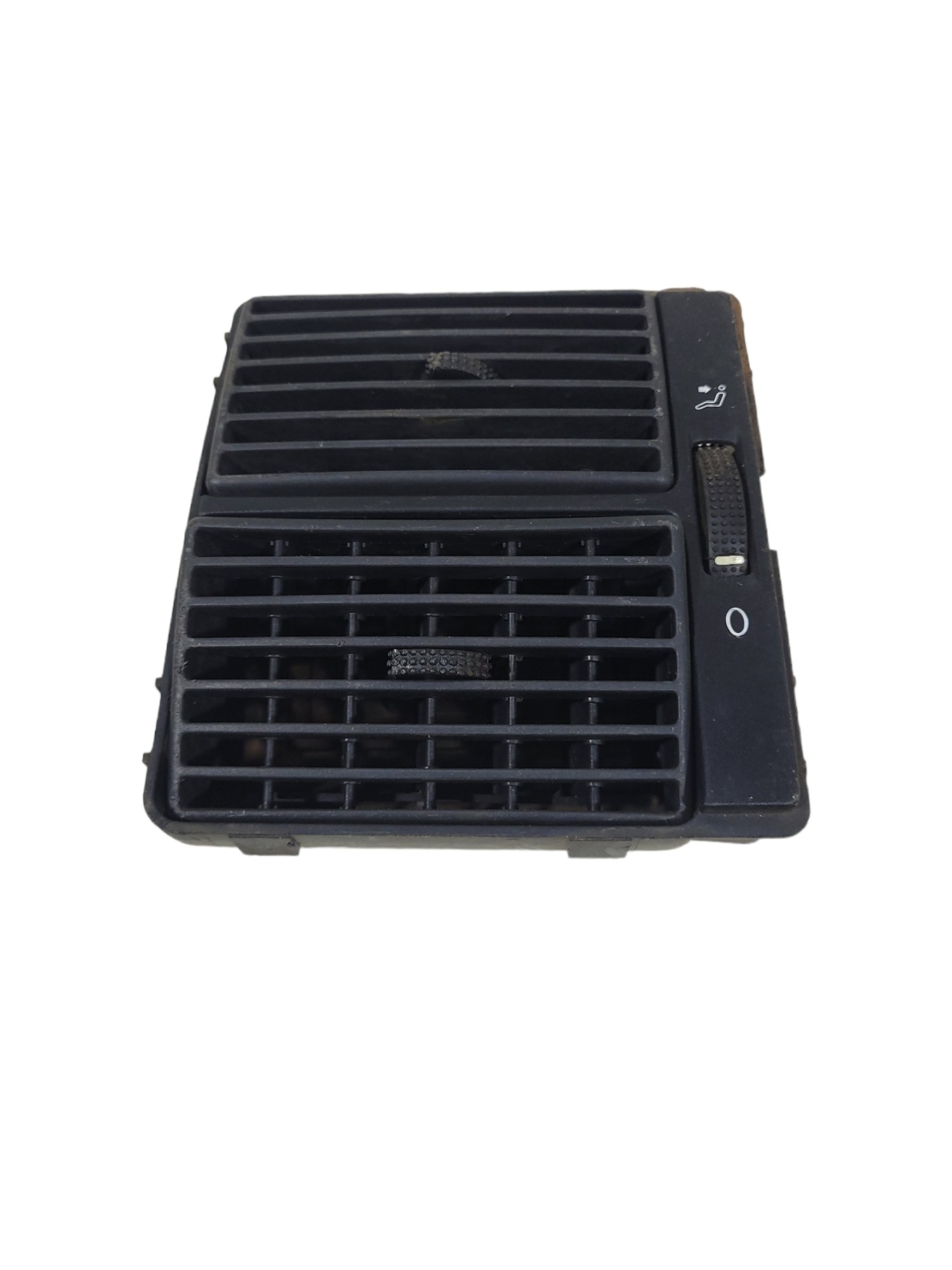 Difusor Ar Painel Esquerdo Vw Constellation2r2819705 1
