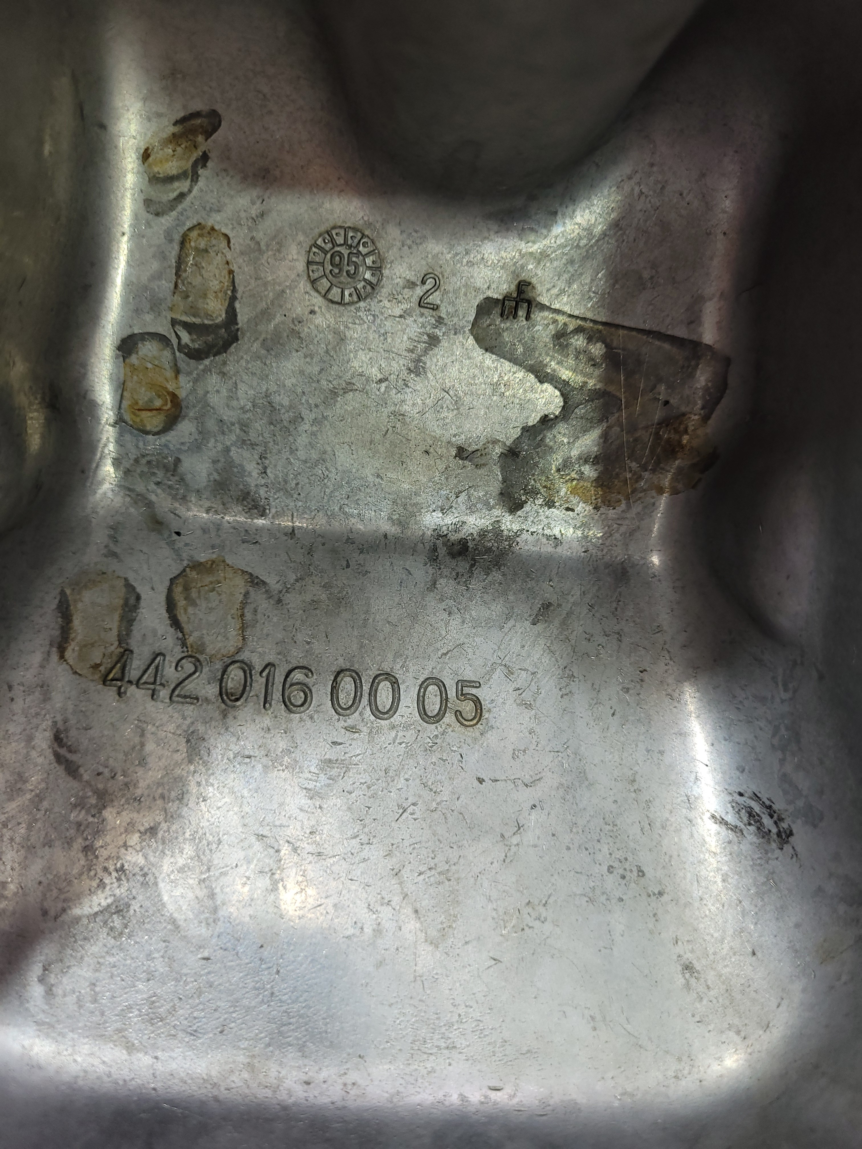 Tampa De Válvula Motor M Benz 447 4420160005 5