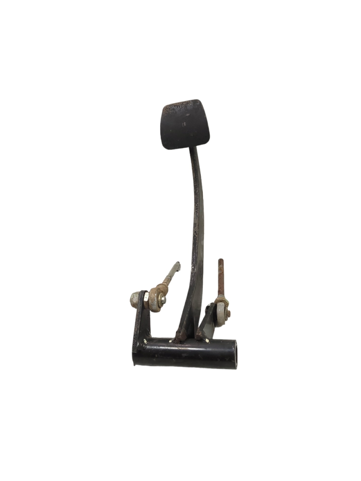 Pedal M Benz 1620 1