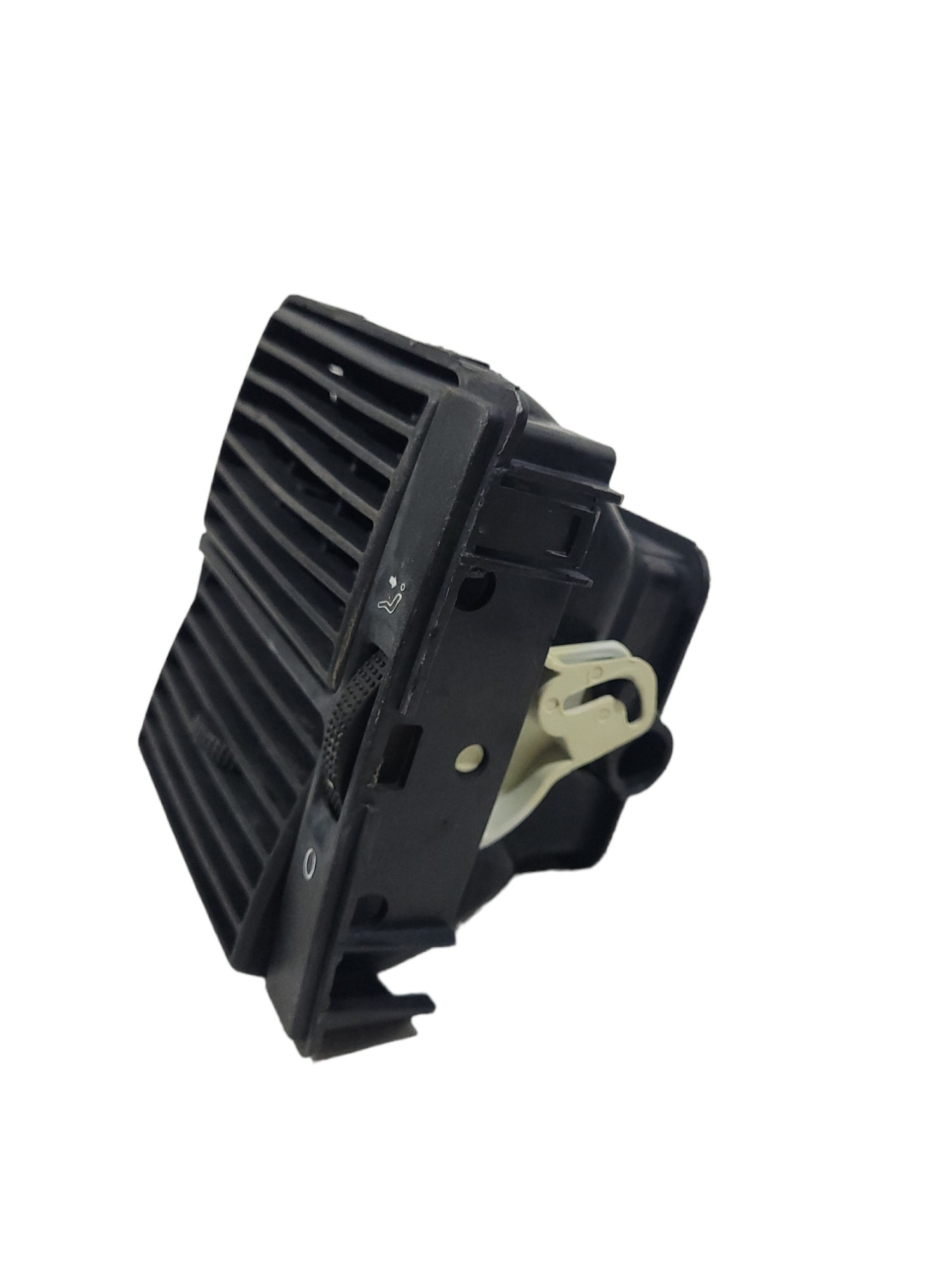 Difusor Ar Lado Esquerdo Vw Constellation2r2819705 4