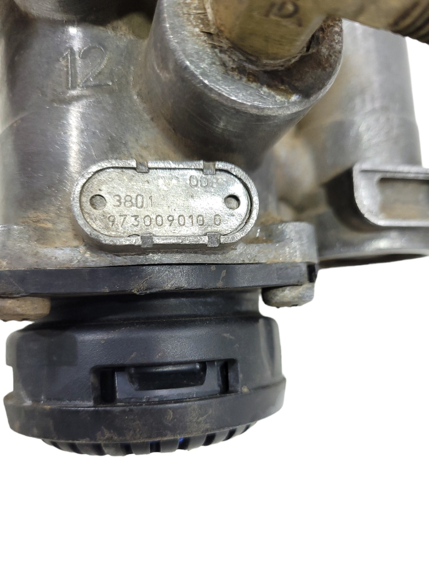 Válvula Distribuição Volvo 973009010 5