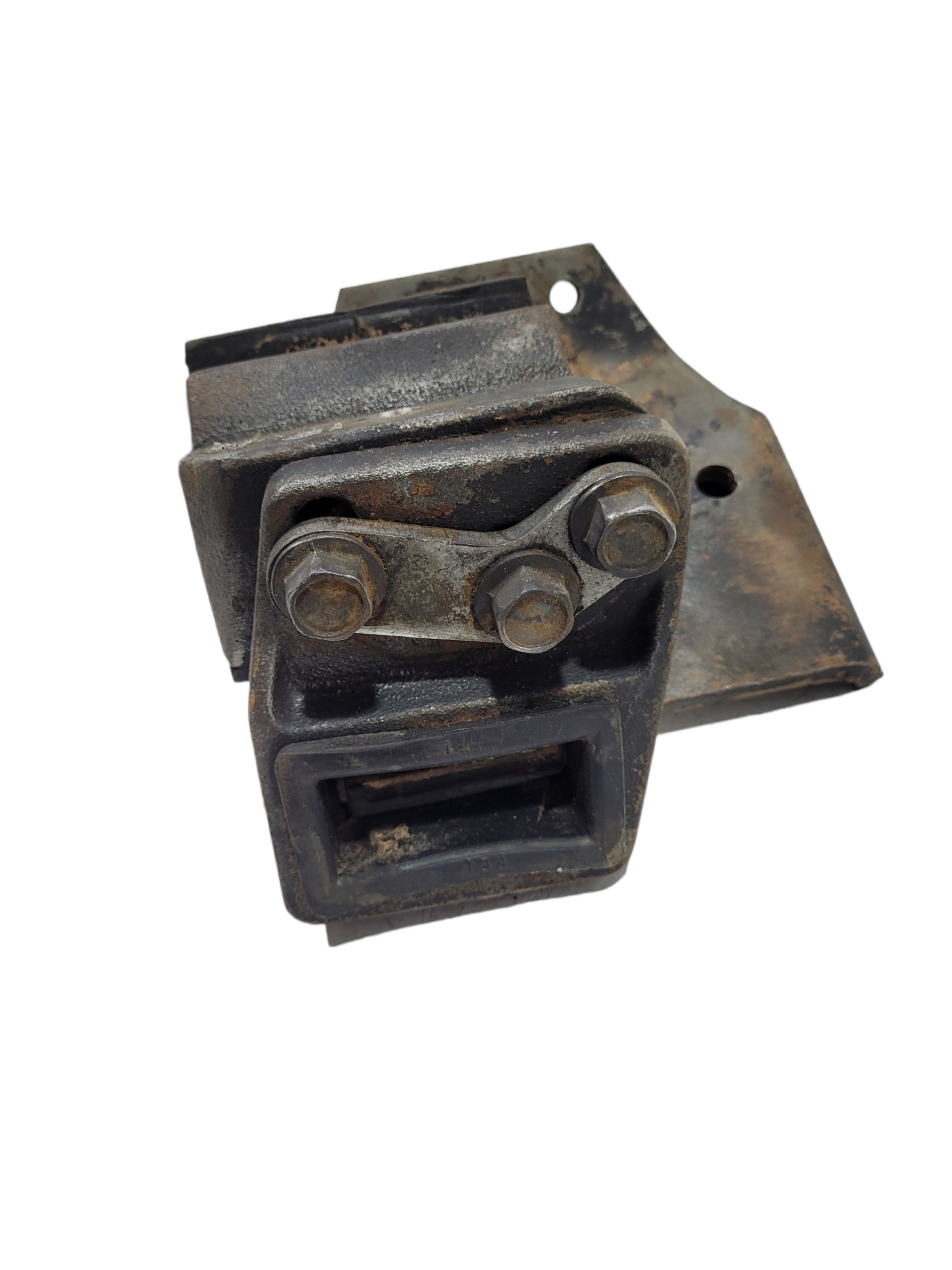 Coxim Dianteiro Motor Mercedes Benz 3