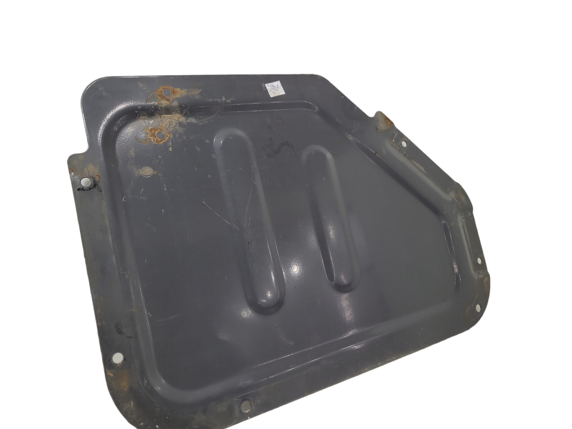 Protetor De Tanque Volvo Fm21215914 4