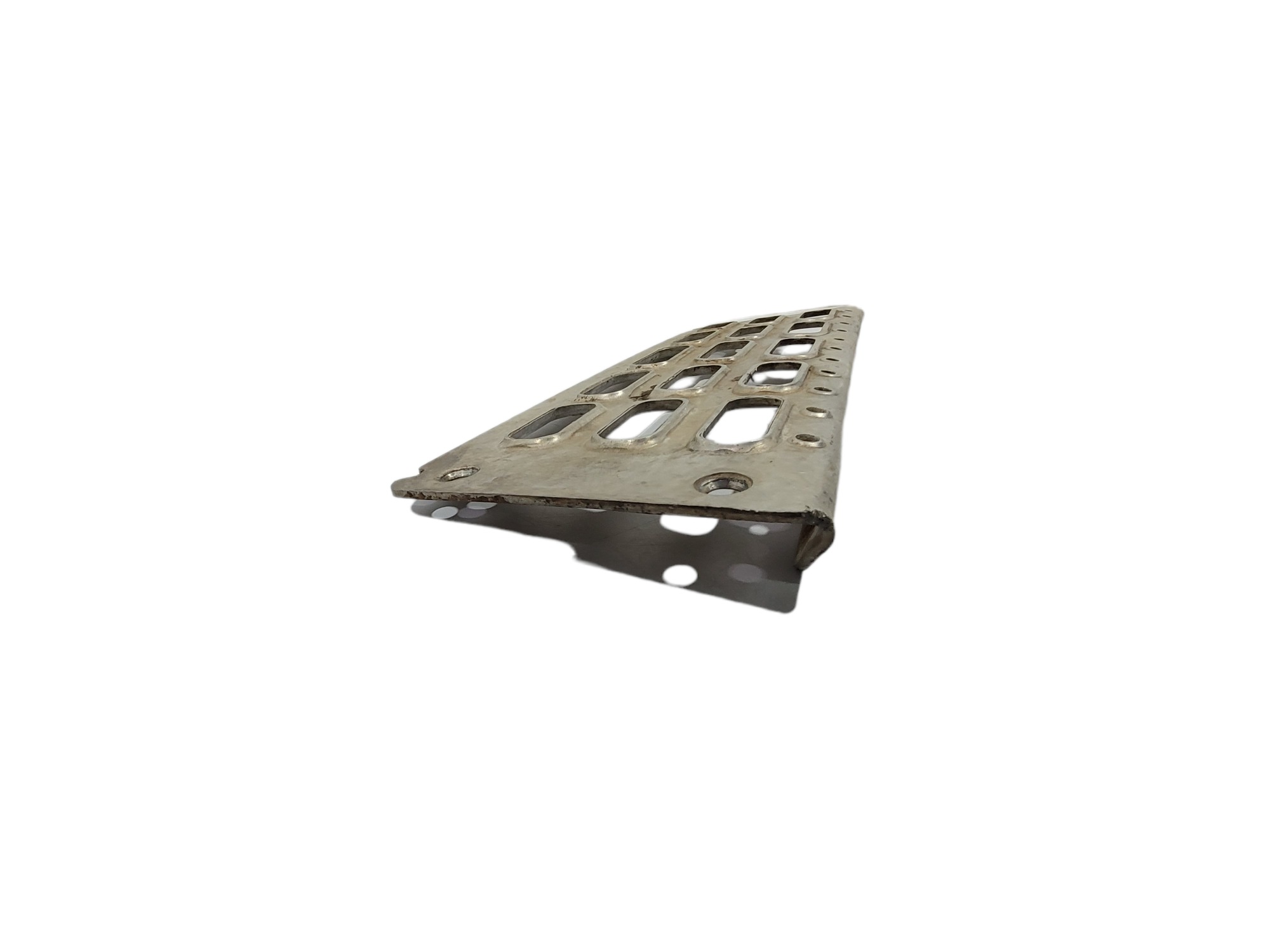 Pisante Superior Estribo Volvo20379439 Não Se Aplica 2