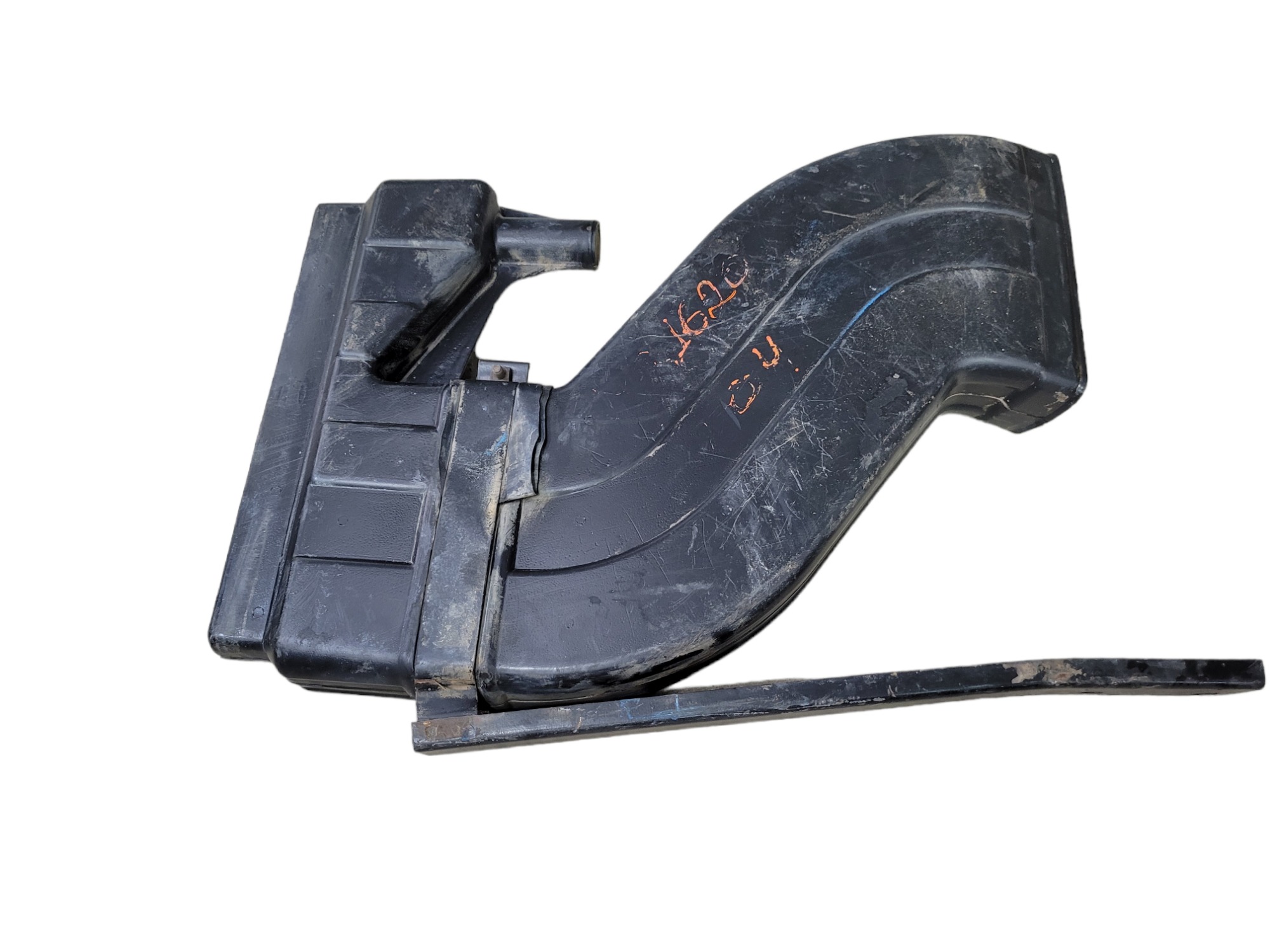Tomada De Ar Caminhão M Benz 1620 6955287008 Não Se Aplica 2