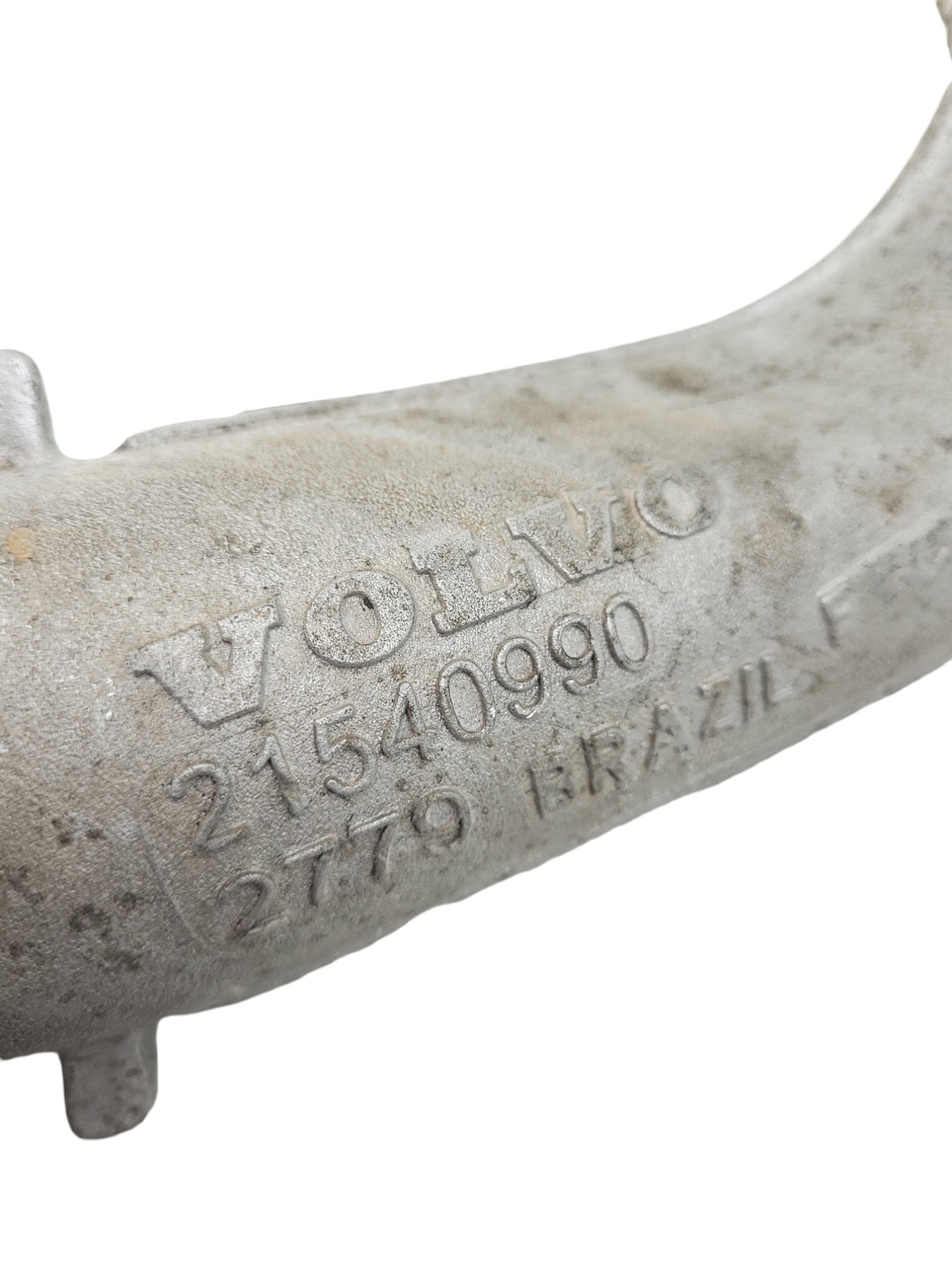 Tubo De Ar Volvo Vm 21540990 6