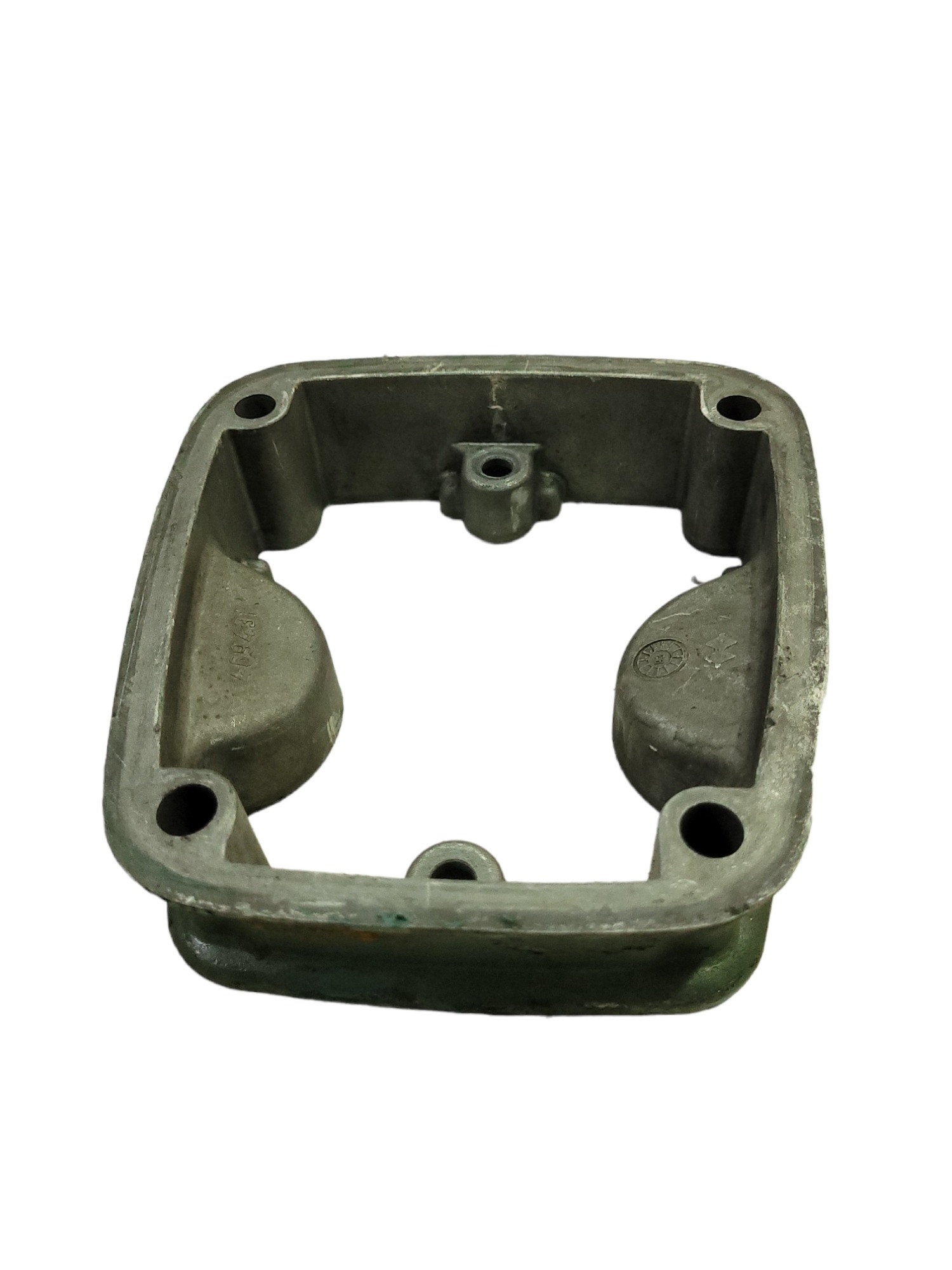 Suporte Tampa Válvula Volvo Nl469431 3