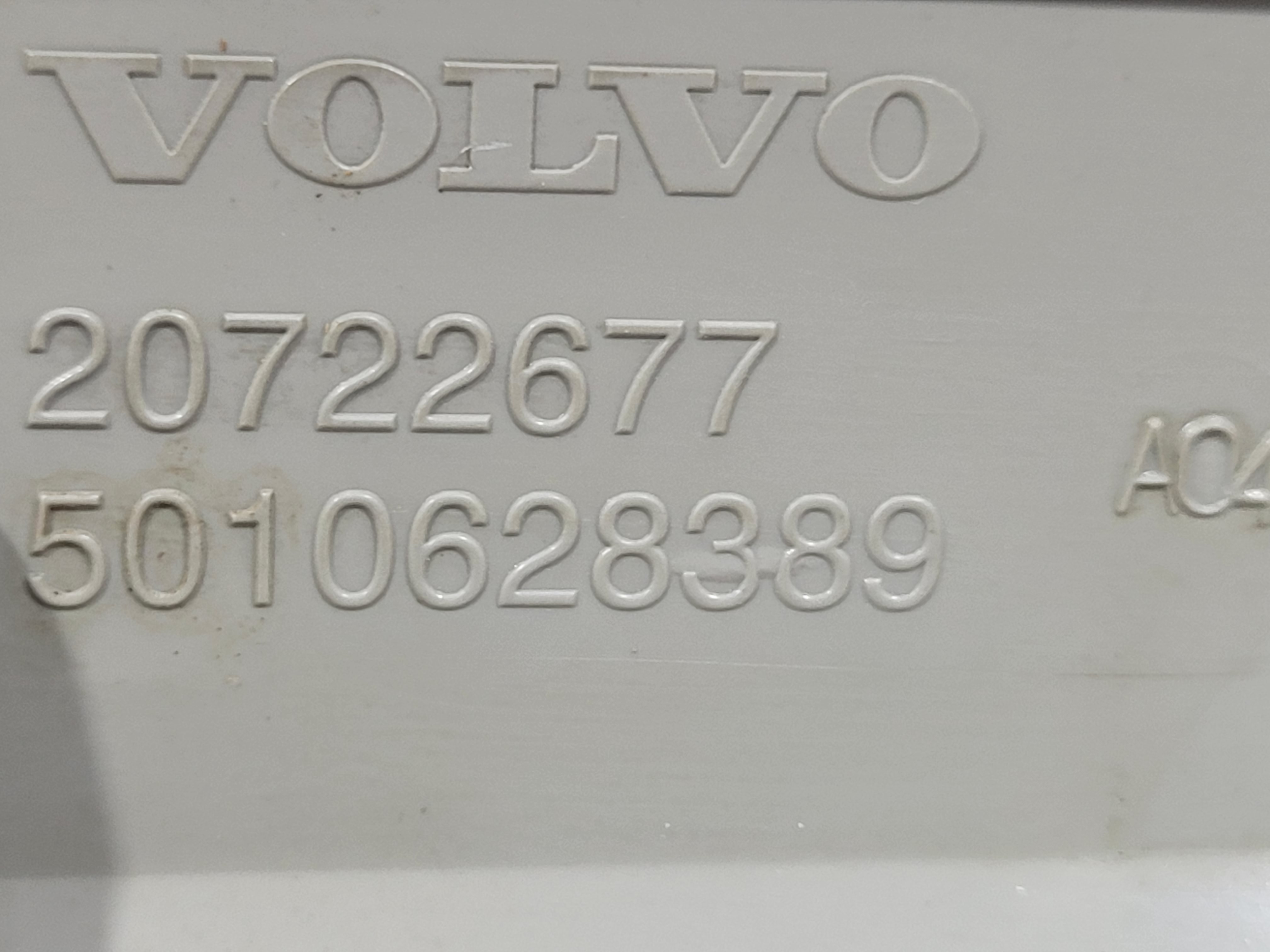 Porta Objeto Central Painel Volvo Vm20722677 6