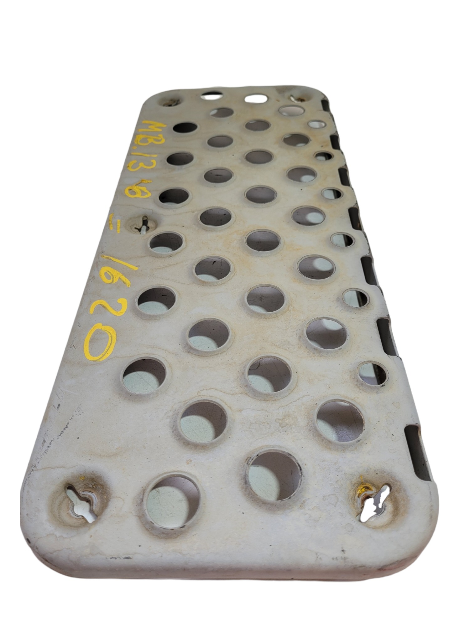 Estribo Pisante M Benz 1620 3