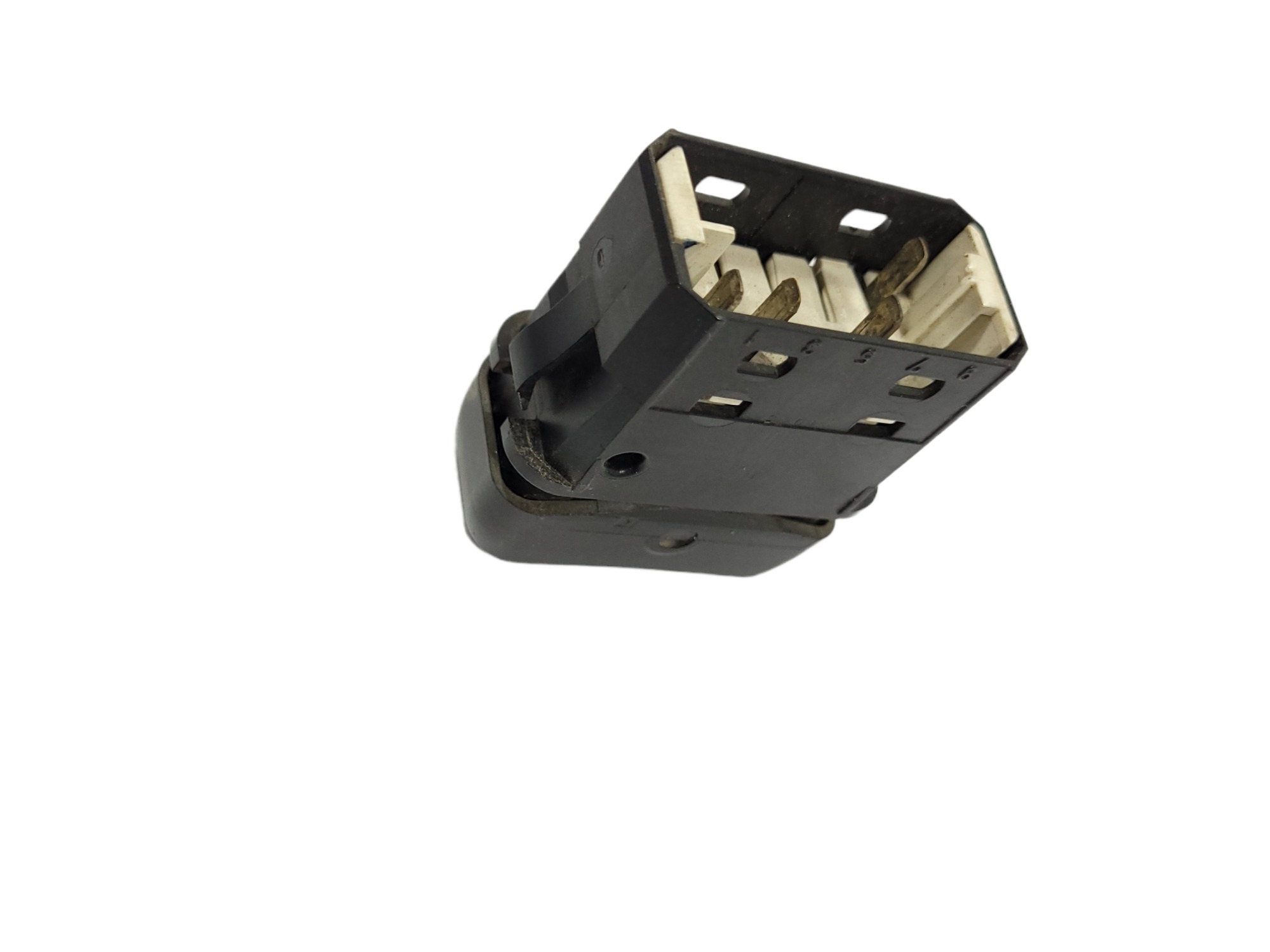 Interruptor Do Sistema Anti Bloqueio Abs M. Benz 1938 – 3