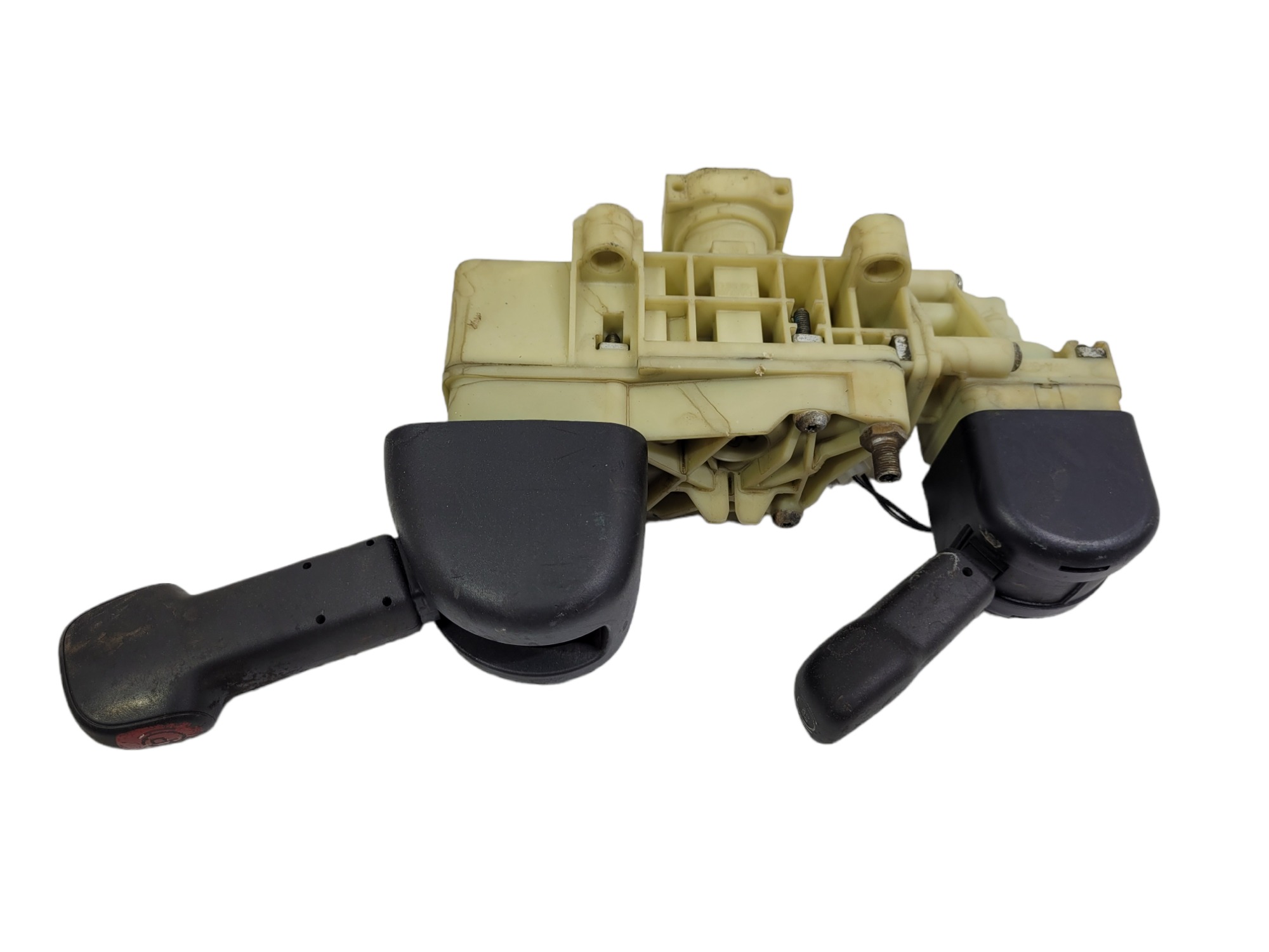 Valvula Freio Estacionario Scania Pgr  1882114 1