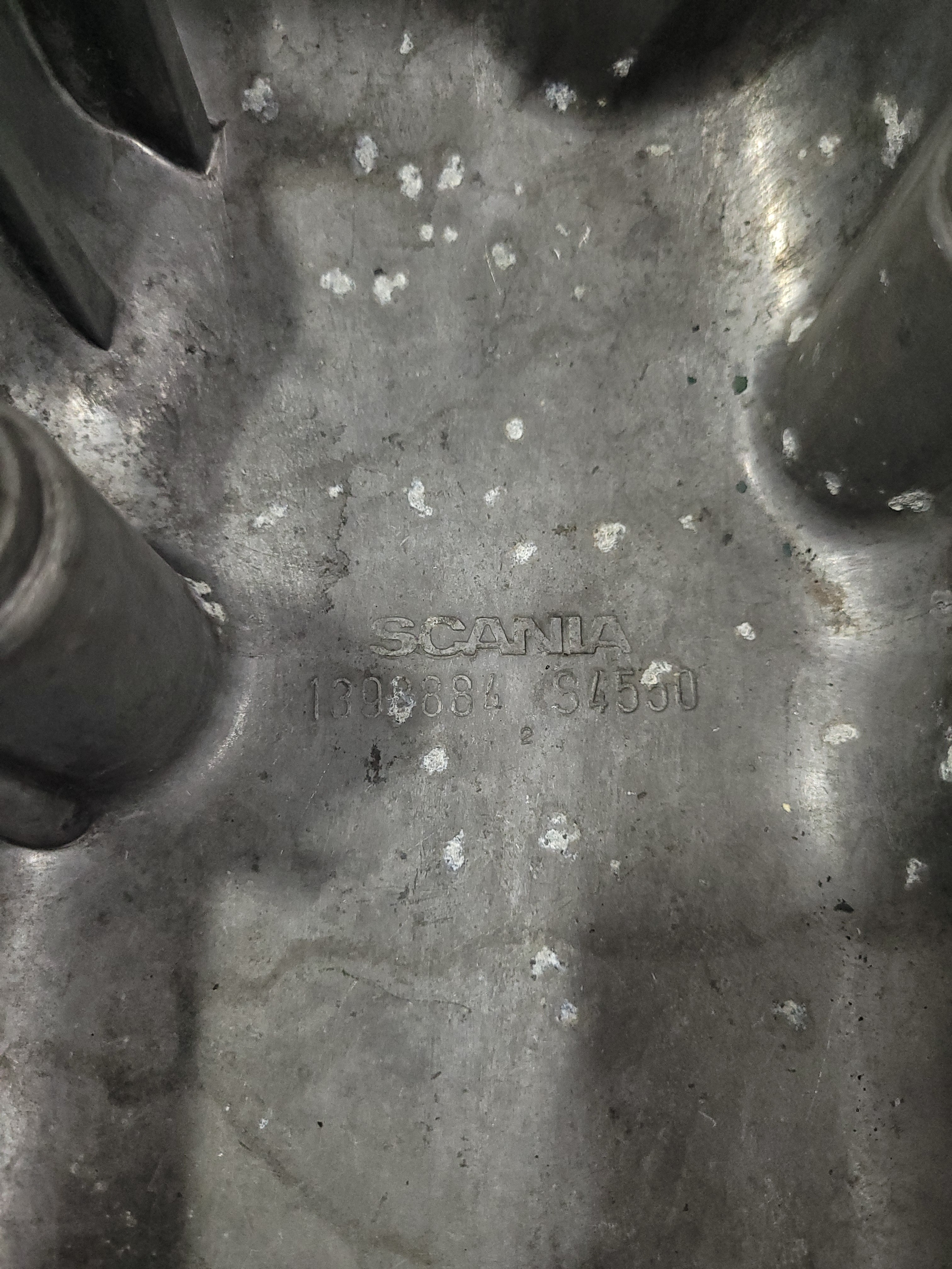 Tampa Valvulas Superior Motor Scania 1241398884 5