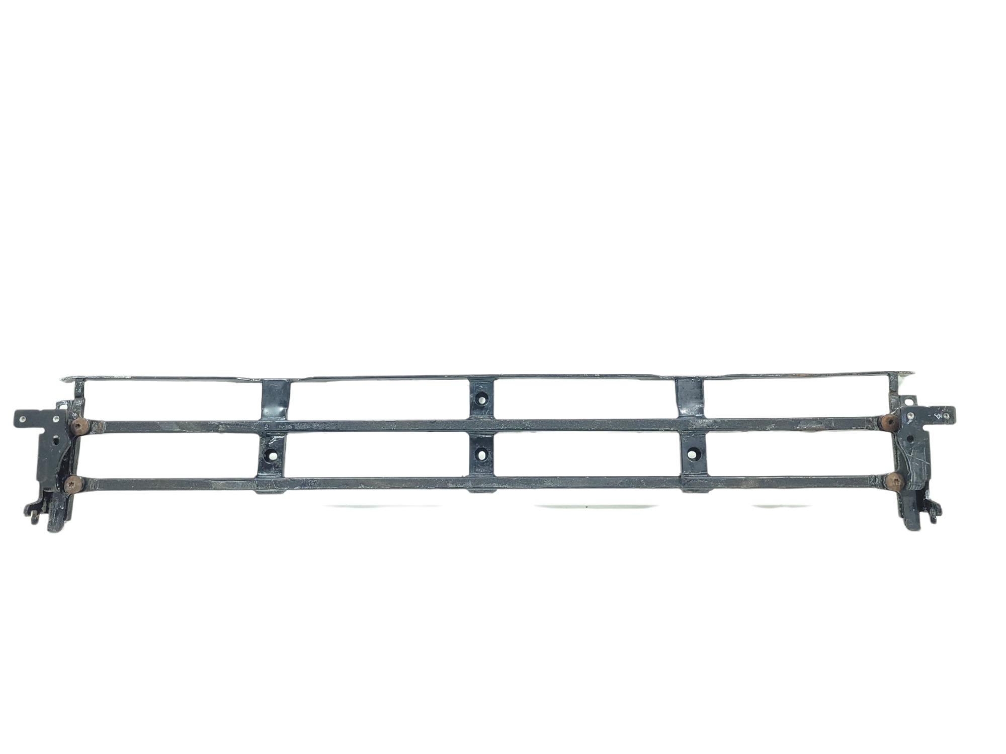 Grade Frontal Com Detalhes Volvo Fh 2