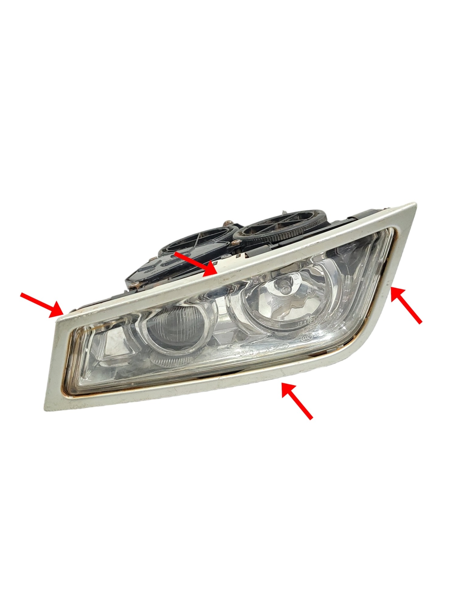 Farol Milha Esquerdo Volvo Fh A047359 Trabsparente 6