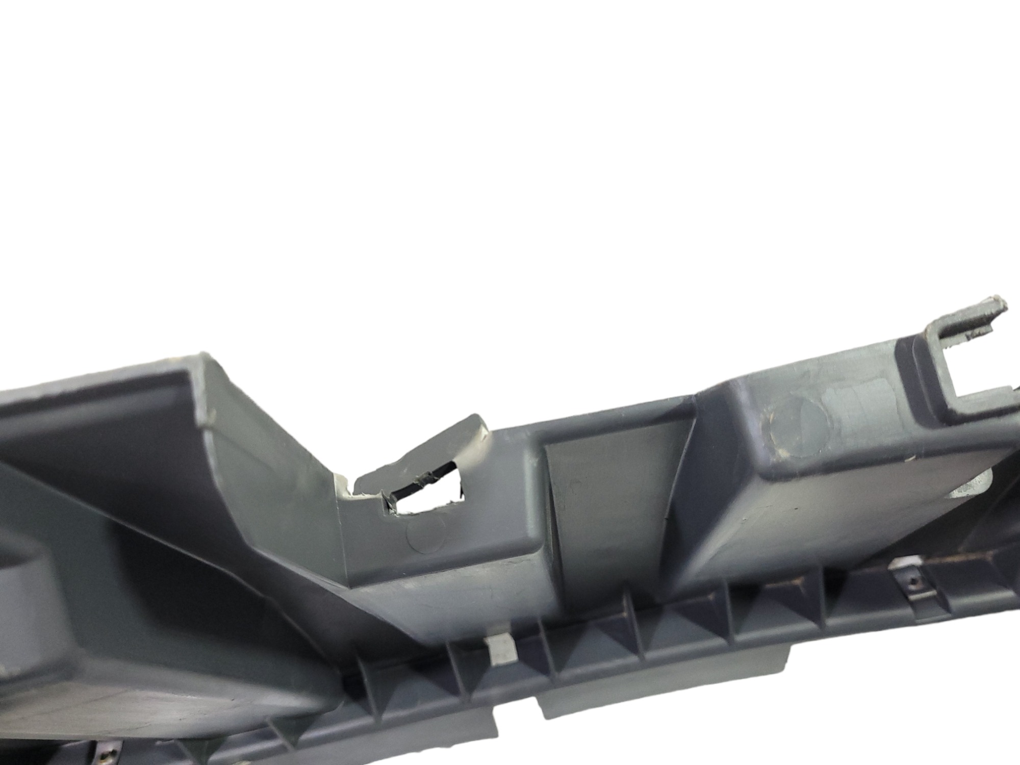 Moldura Painel De Instrumentos Volvo Vm 2021 20722216 4