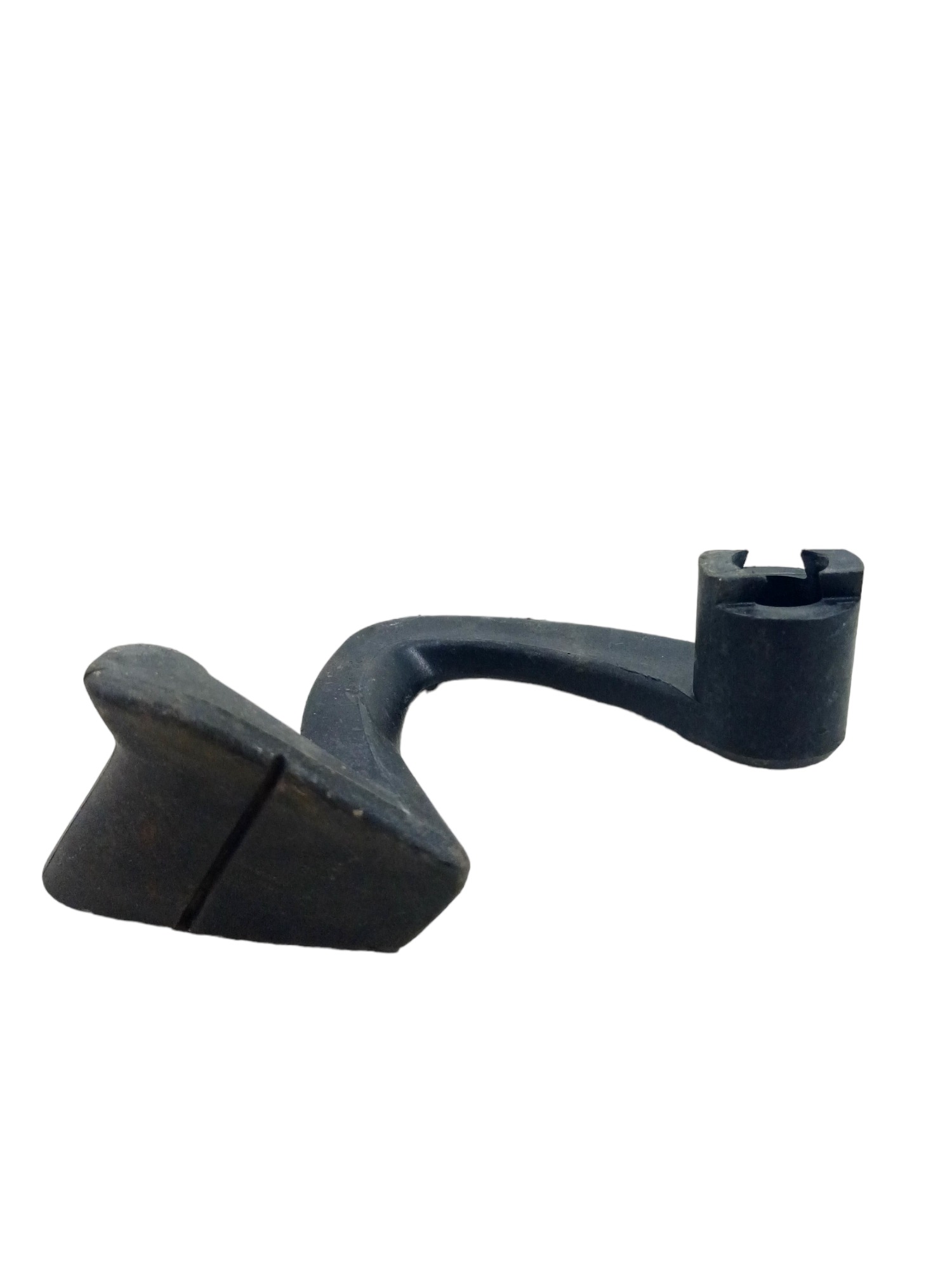 Macaneta Interna Direita Scania S4 1346178 1