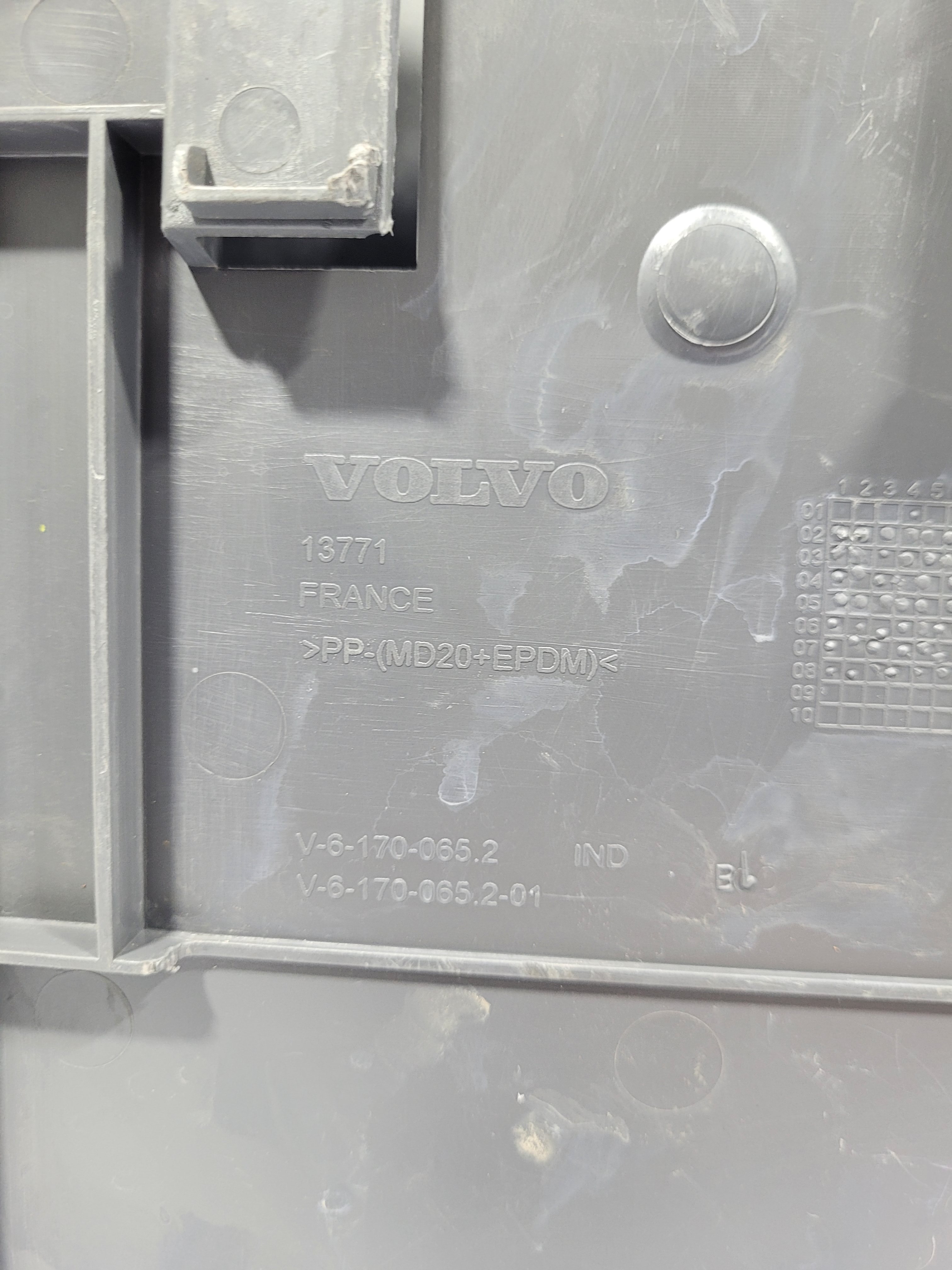 Porta Objetos Console Volvo Fhv61700652 8