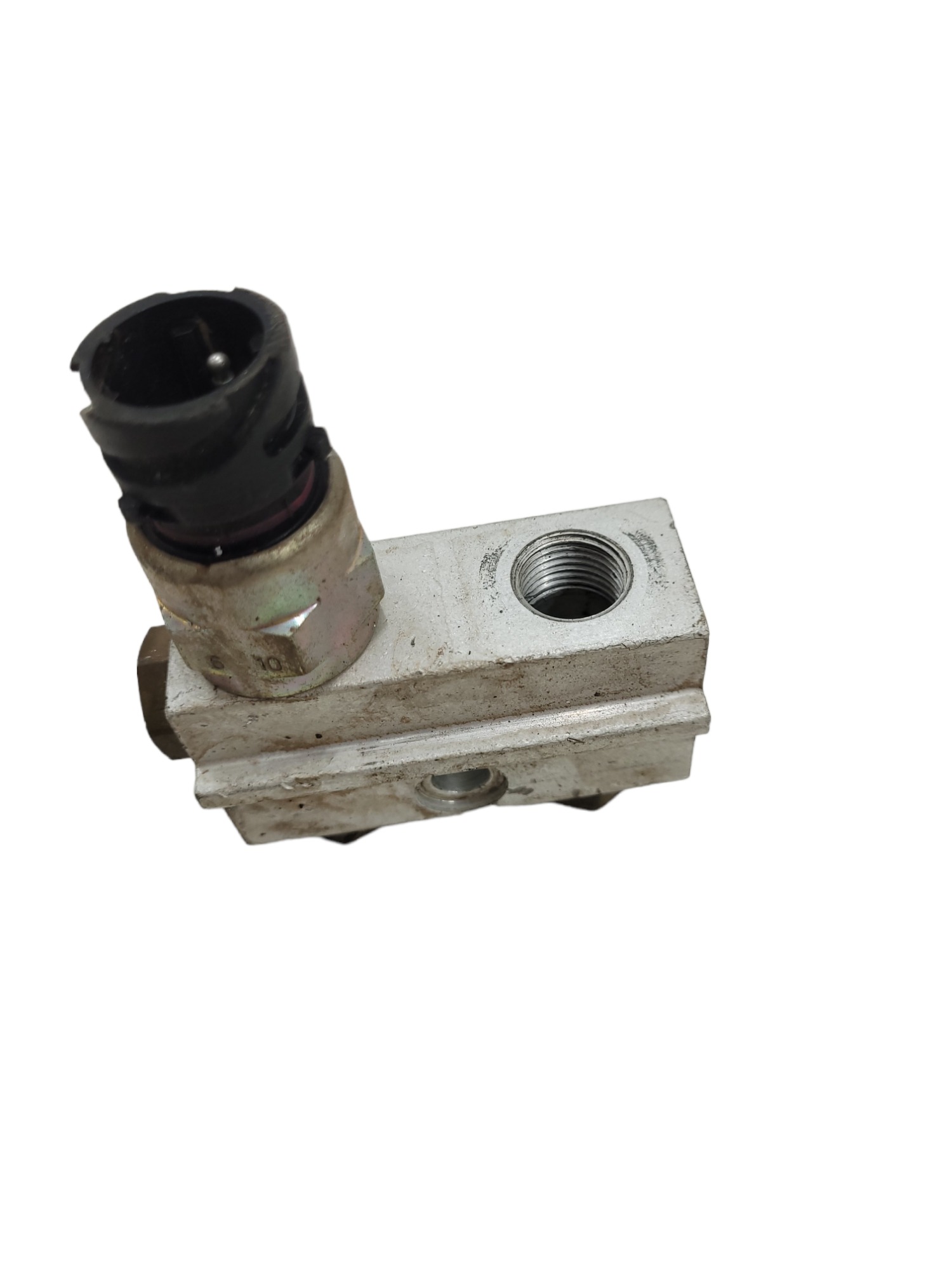 Caixa De Distribuiçao De Freios Volvo 20375788 2