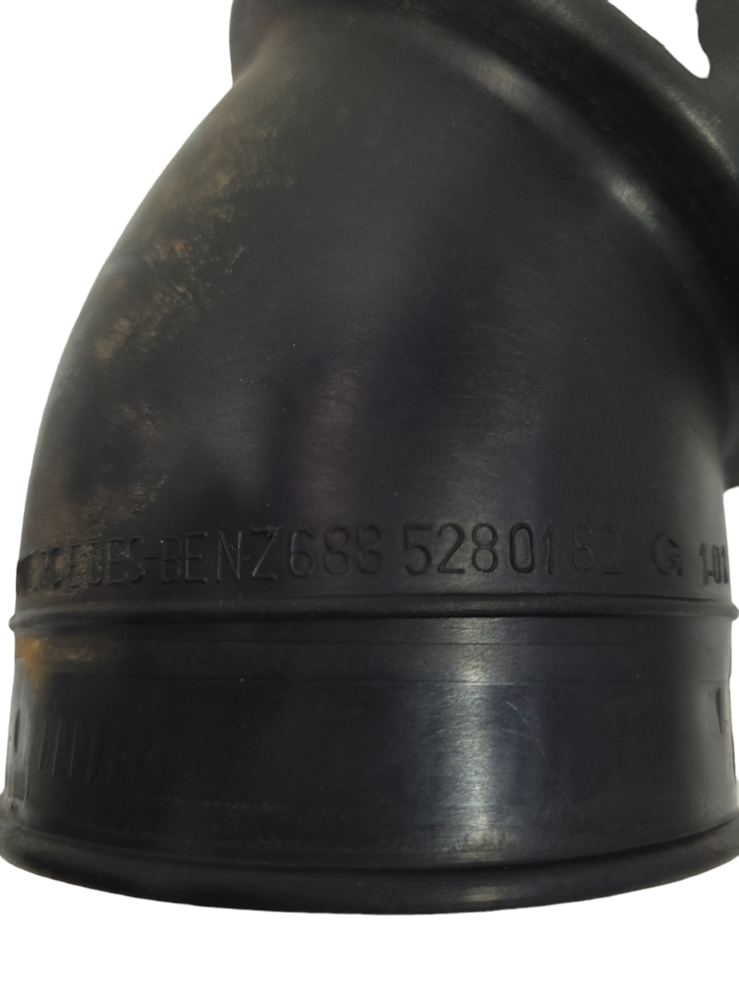 Mangueira Filtro Ar Motor M Benz 709 E 710n 6885280182 5