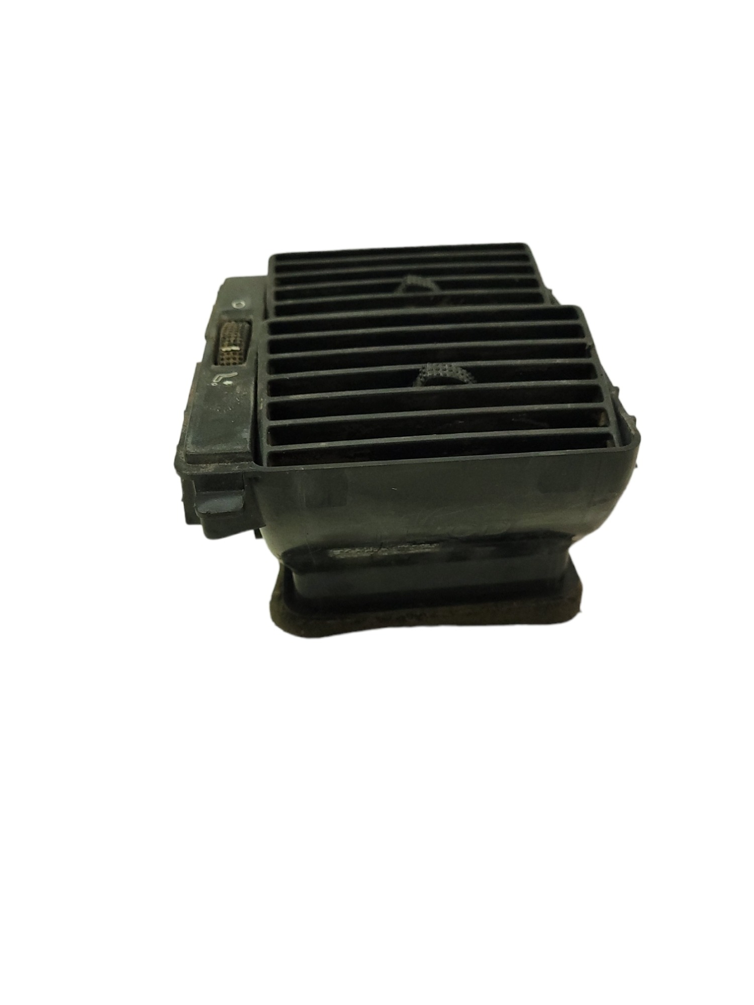 Difusor Ar Esquerdo Vw Constellation2r2819705 2
