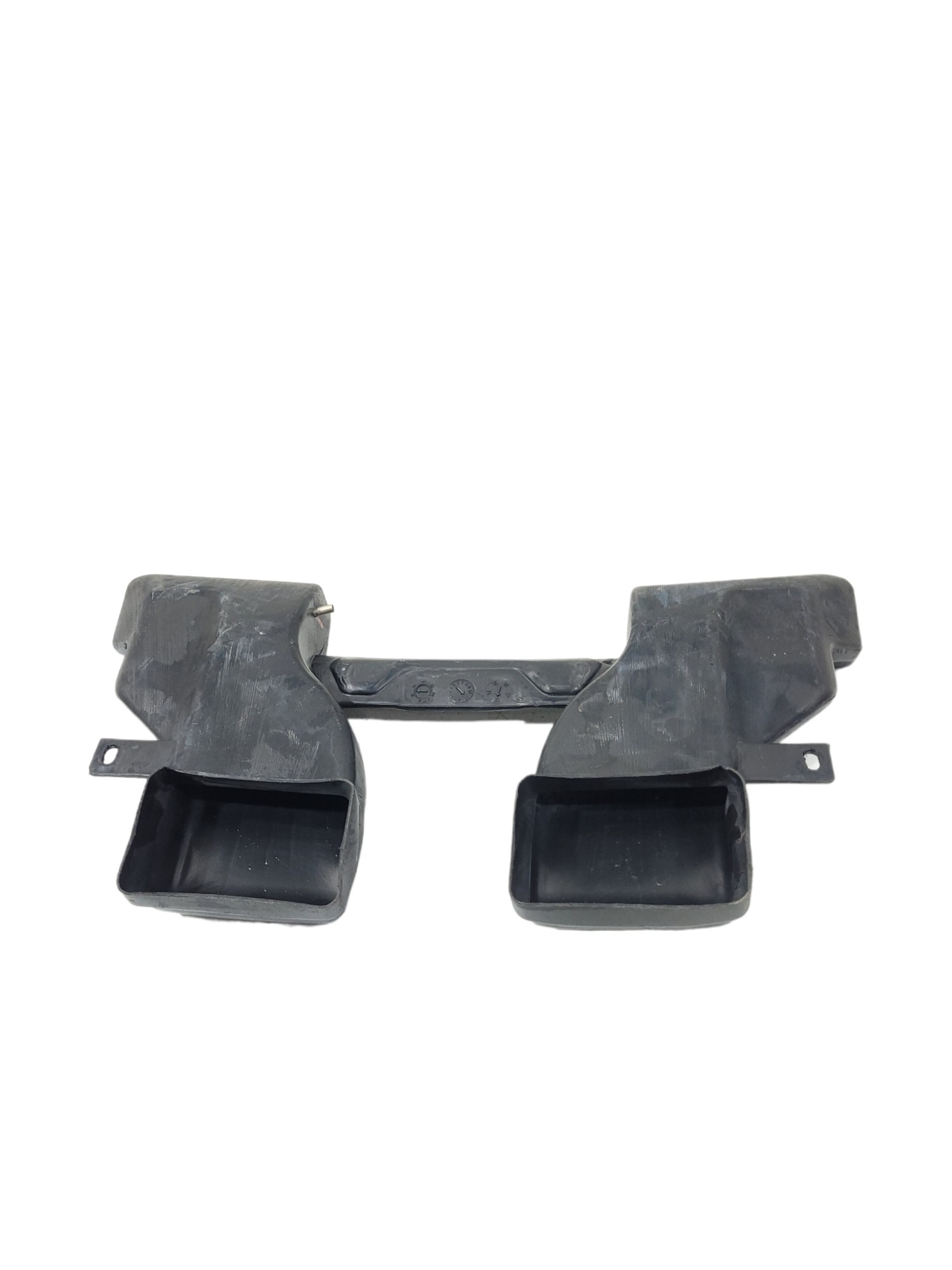 Duto Ar Volvo 82840890 2