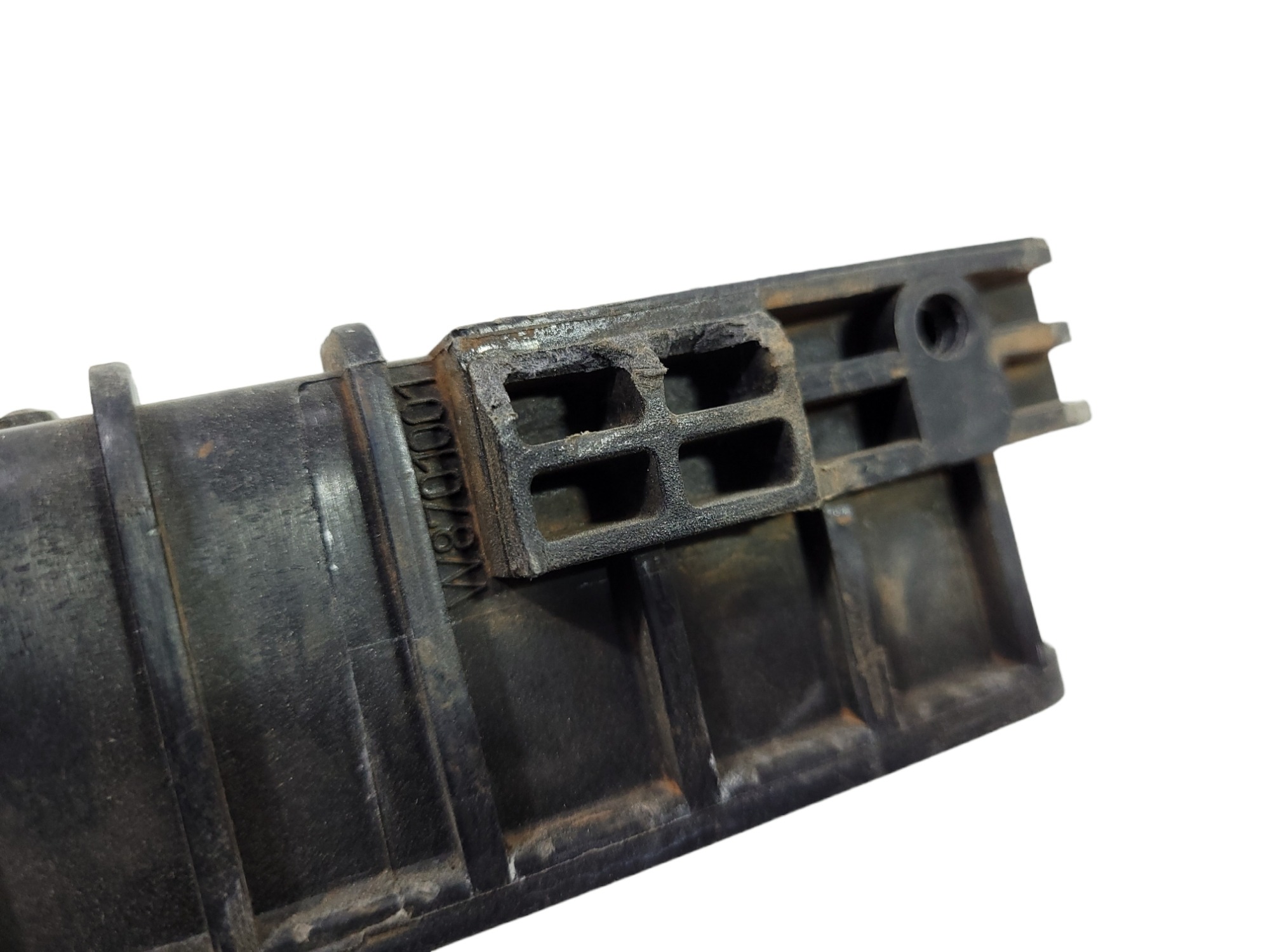 Caixa Radiador De Água Volvo Vm W8701001 5
