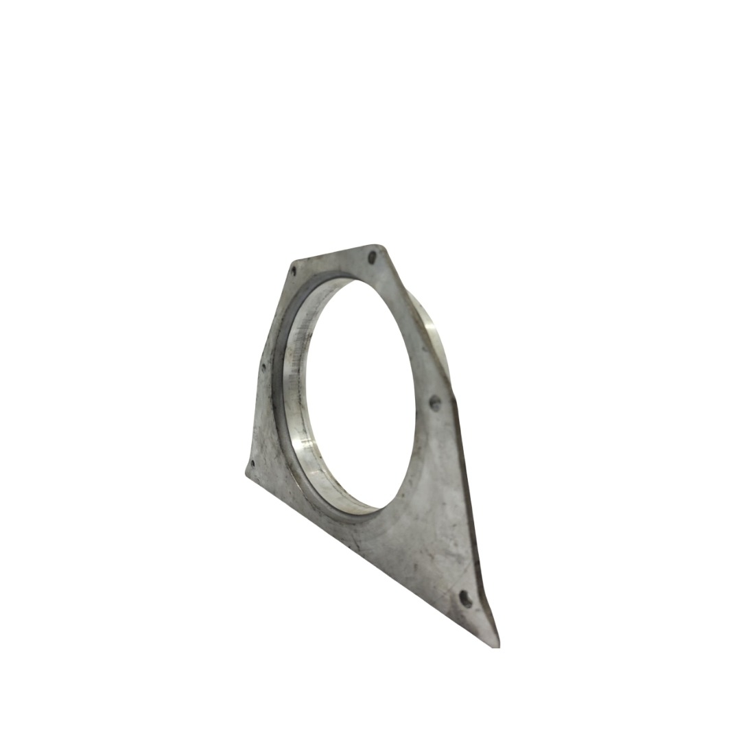 Tampa Traseira Retentor Motor Cummins F4000  3936895 1