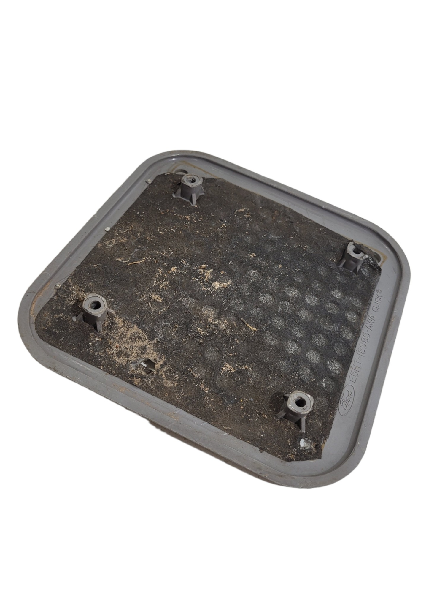 Moldura Grade Auto Falante Ford Cargo E5ht18985aaw 2