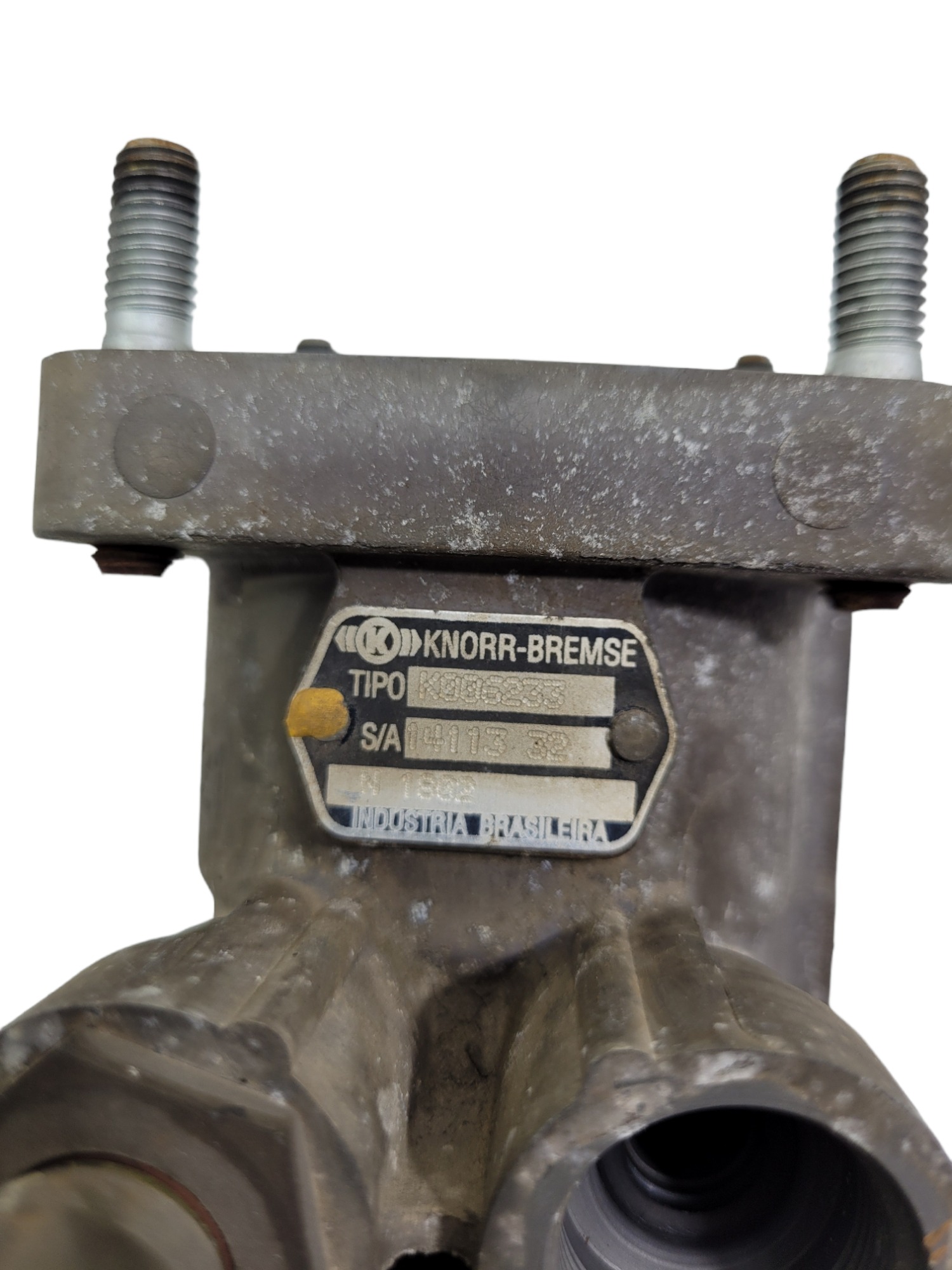 Válvula Pedal Freio Vw 7.100 6
