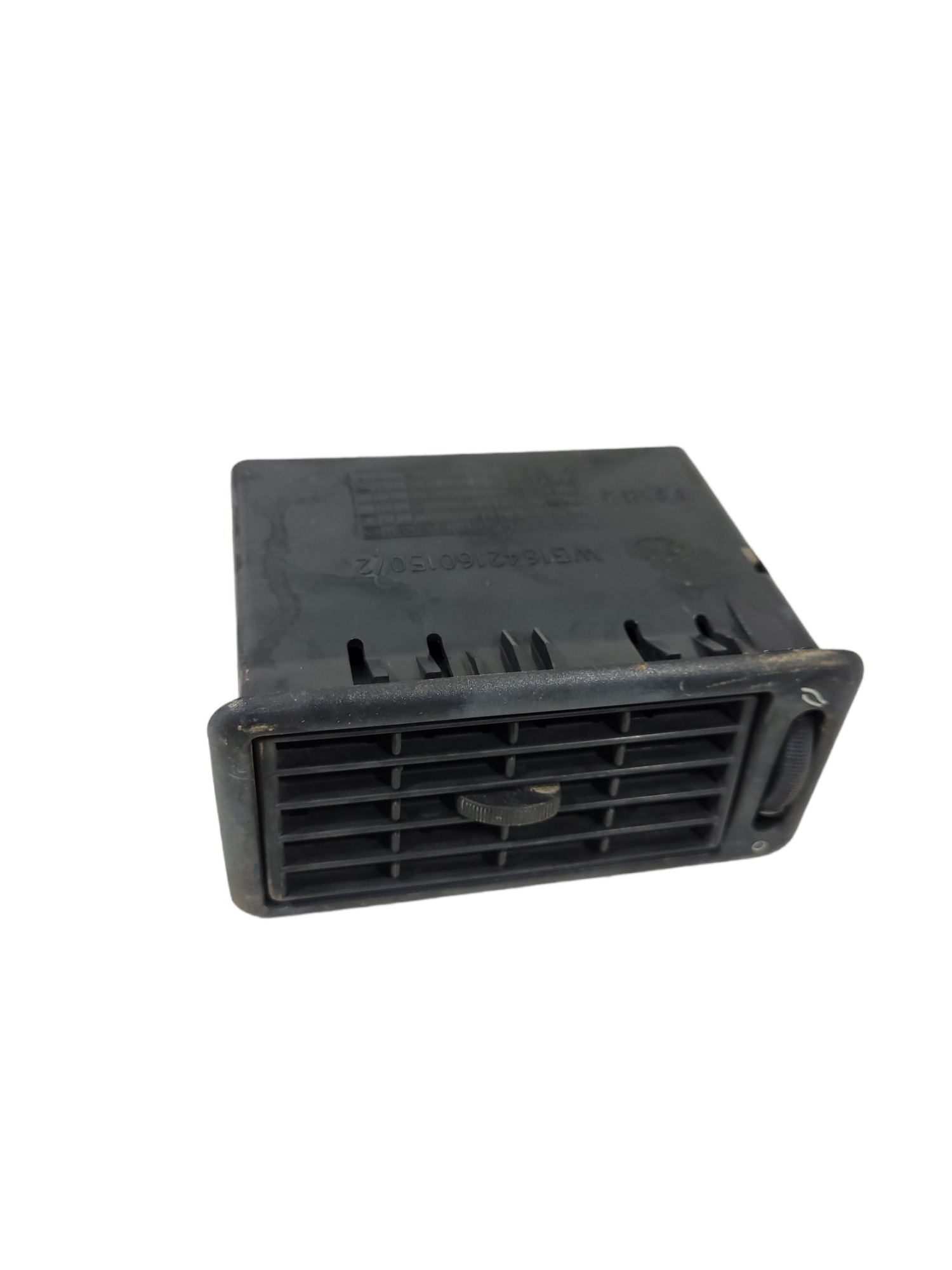 Conjunto Saída De Ar Da Cabine Sinotruk Wg1642160150 2