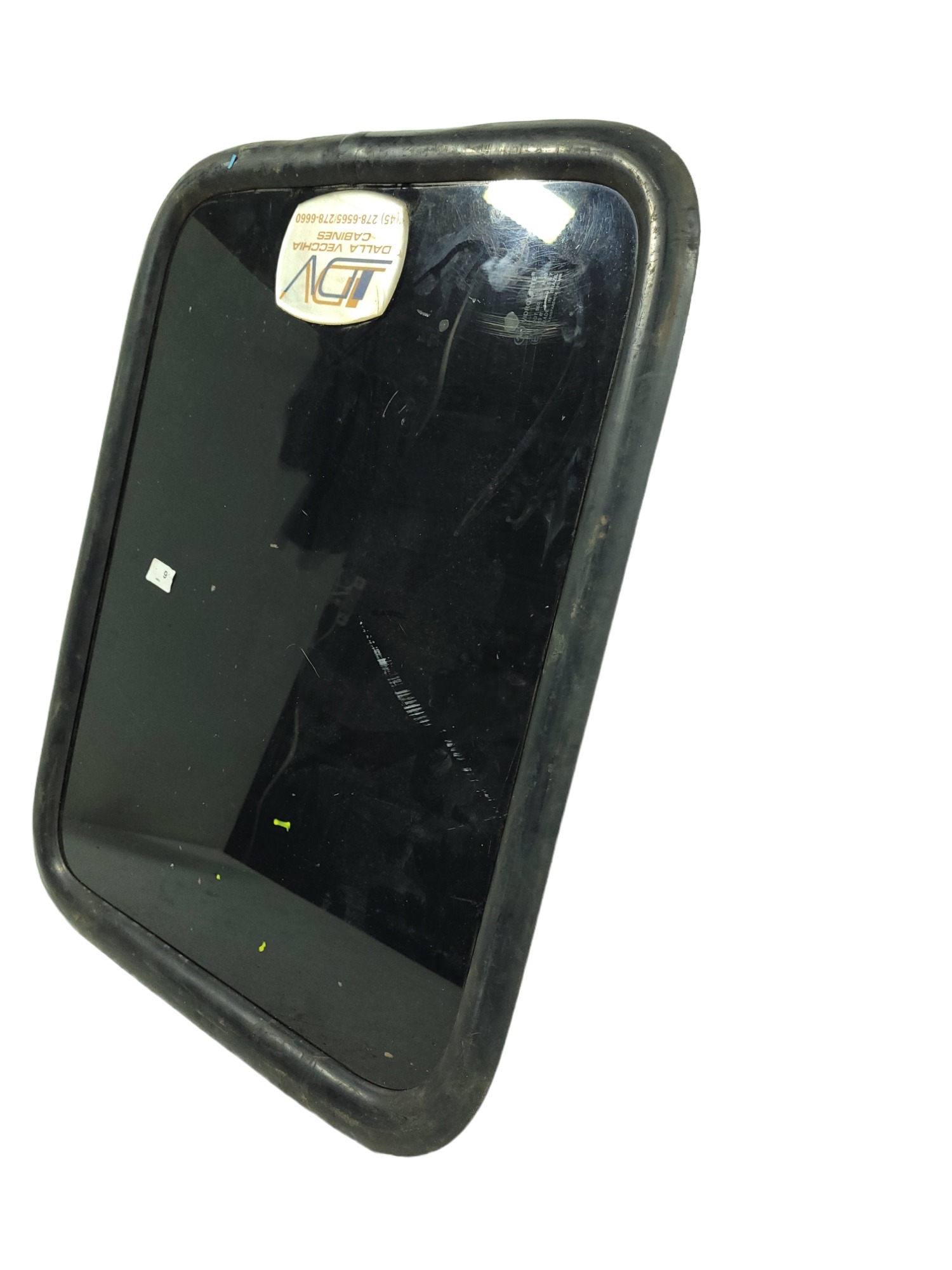 Vidro Traseiro Da Cabine Direito Vw 183 10 2
