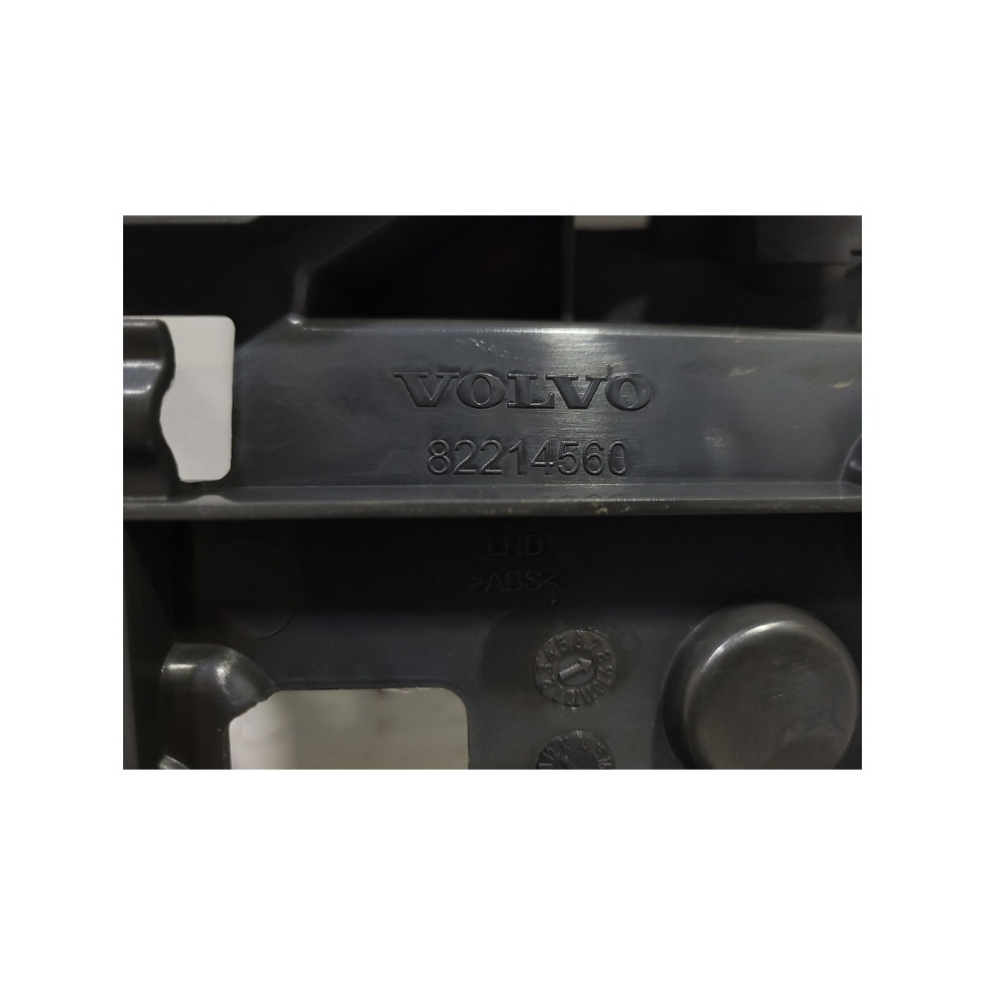 Suporte De Rádio Volvo Fh New : 82420185 5
