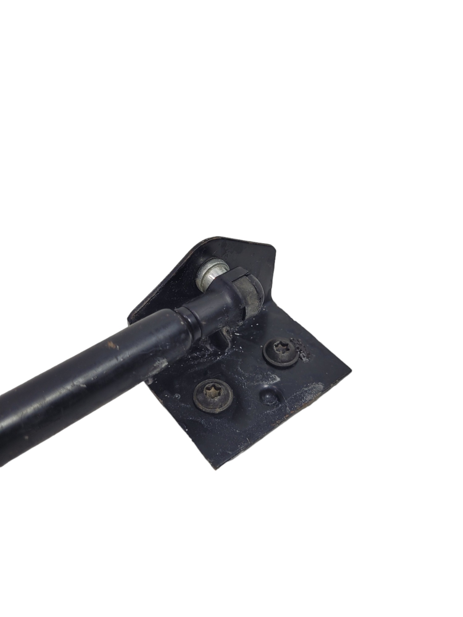 Suporte Fixação Volvo 82339572 4